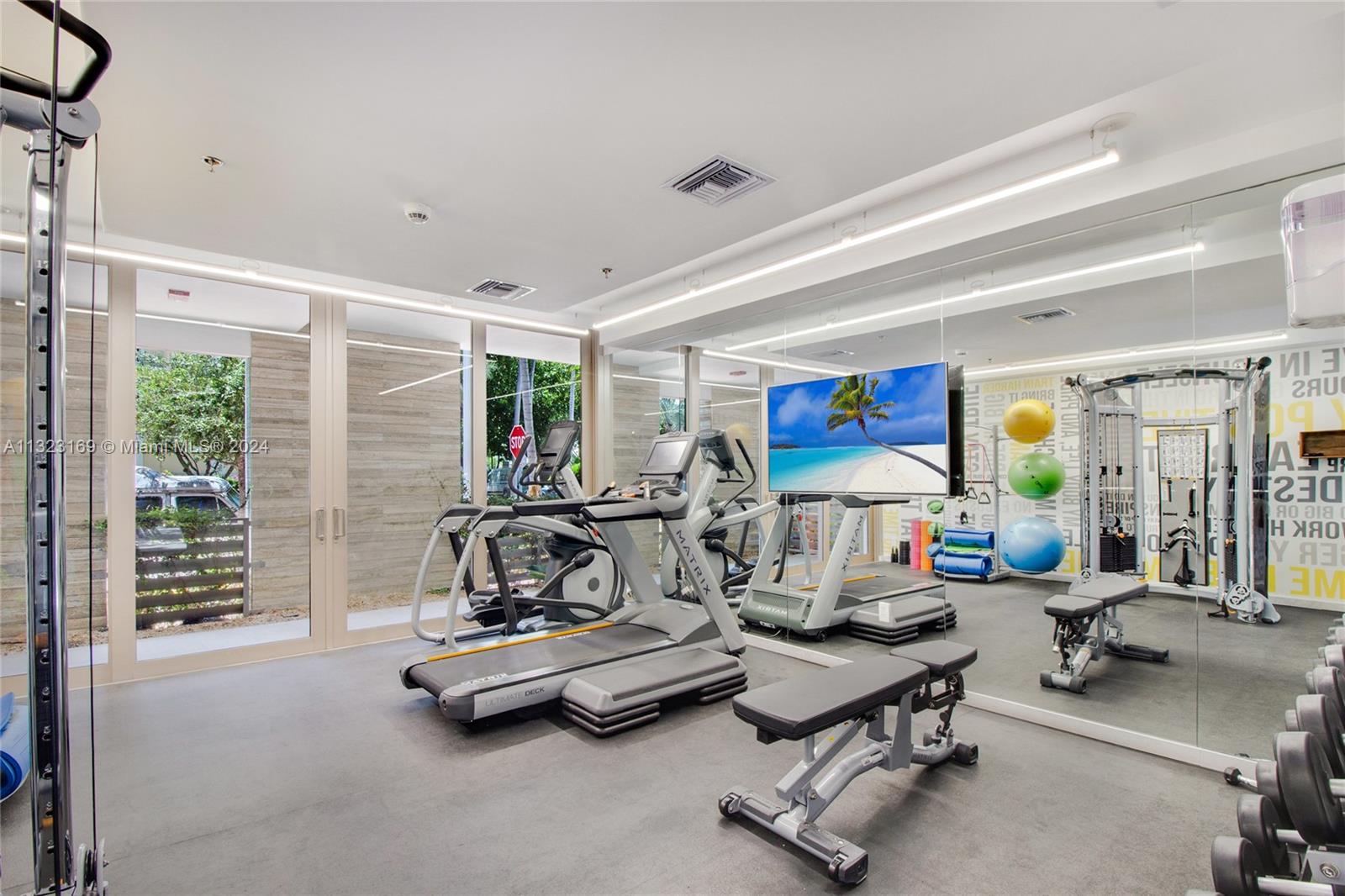 311 Meridian Ave, Miami Beach, FL, 33139 United States, 3 Bedrooms Bedrooms, ,3 BathroomsBathrooms,Residential,For Sale,Meridian Ave,A11323169