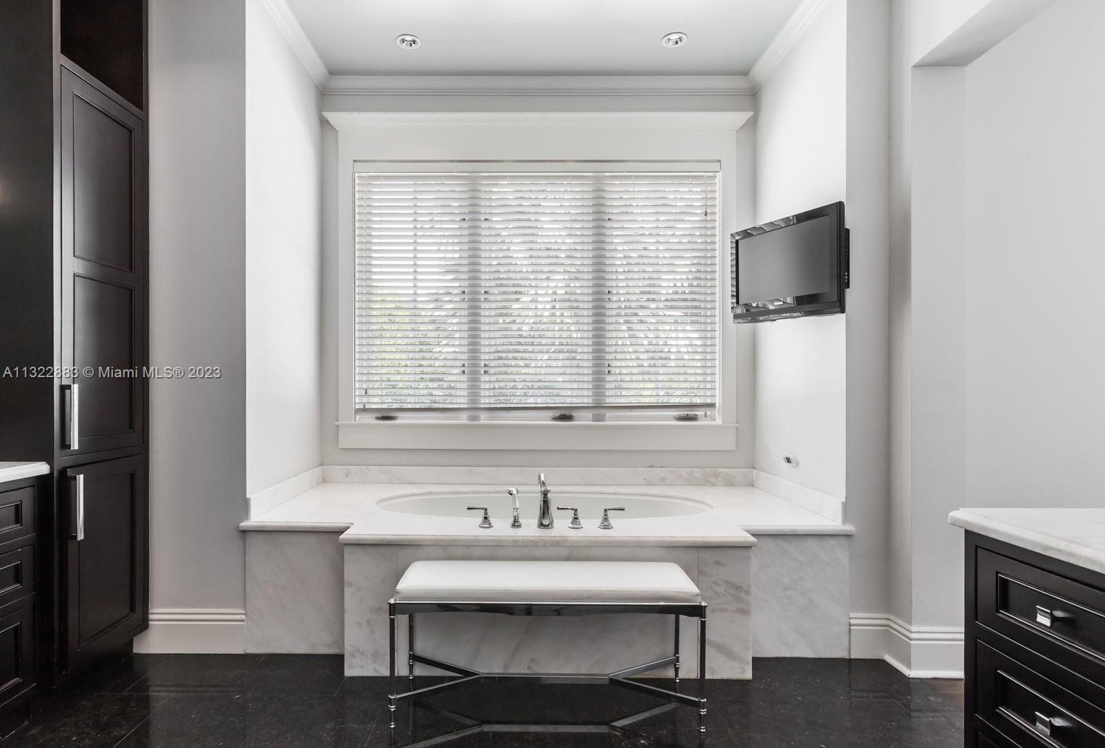 6201 Chapman Field Dr, Pinecrest, FL, 33156 United States, 6 Bedrooms Bedrooms, ,6 BathroomsBathrooms,Residential,For Sale,Chapman Field Dr,A11322883