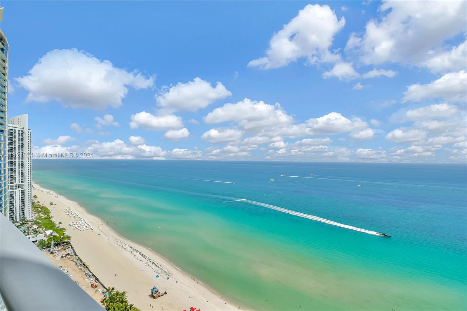 17749 Collins Ave 3001, Sunny Isles Beach, FL 33160, 3 Bedrooms Bedrooms, ,6 BathroomsBathrooms,Residential,For Sale,Collins Ave,A11324624