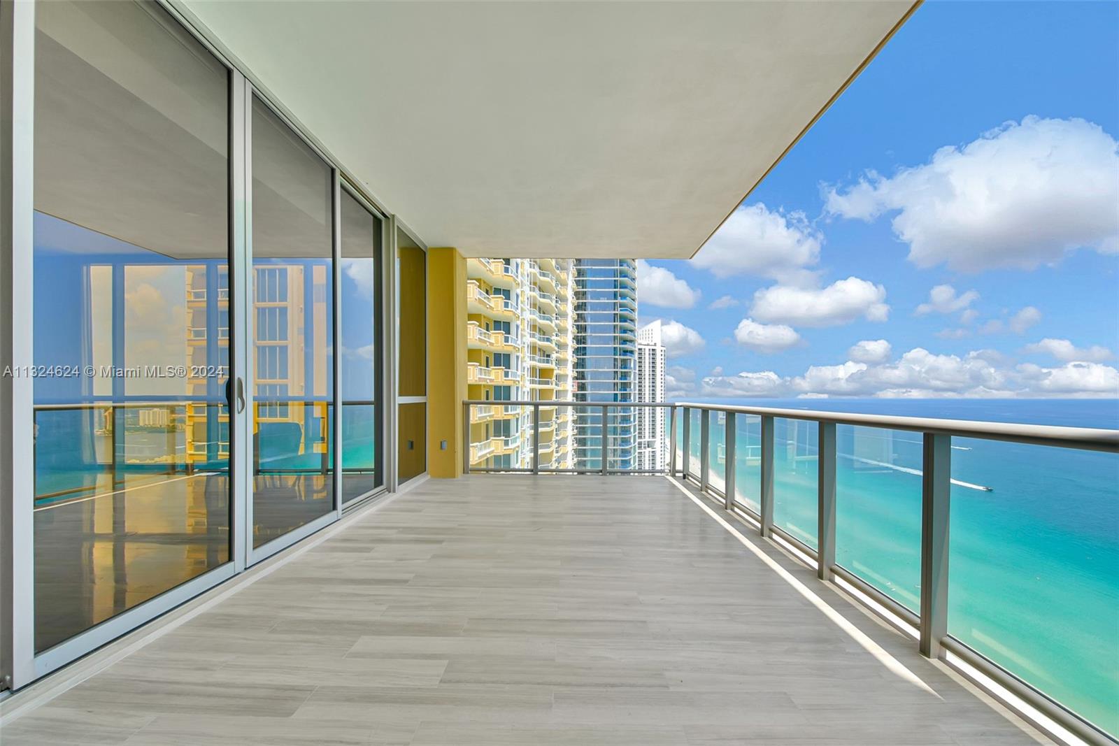 17749 Collins Ave 3001, Sunny Isles Beach, FL 33160, 3 Bedrooms Bedrooms, ,6 BathroomsBathrooms,Residential,For Sale,Collins Ave,A11324624