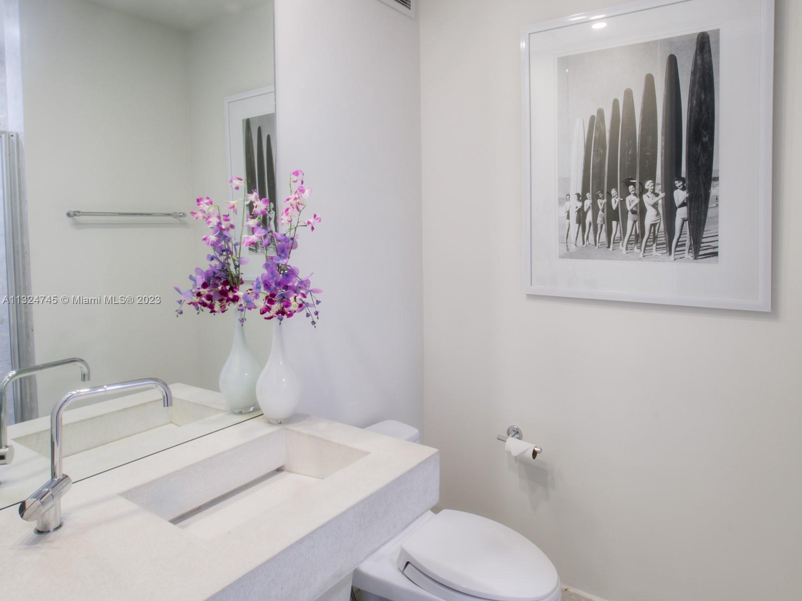 100 Pointe Dr, Miami Beach, FL, 33139 United States, 2 Bedrooms Bedrooms, ,2 BathroomsBathrooms,Residential,For Sale,Pointe Dr,A11324745