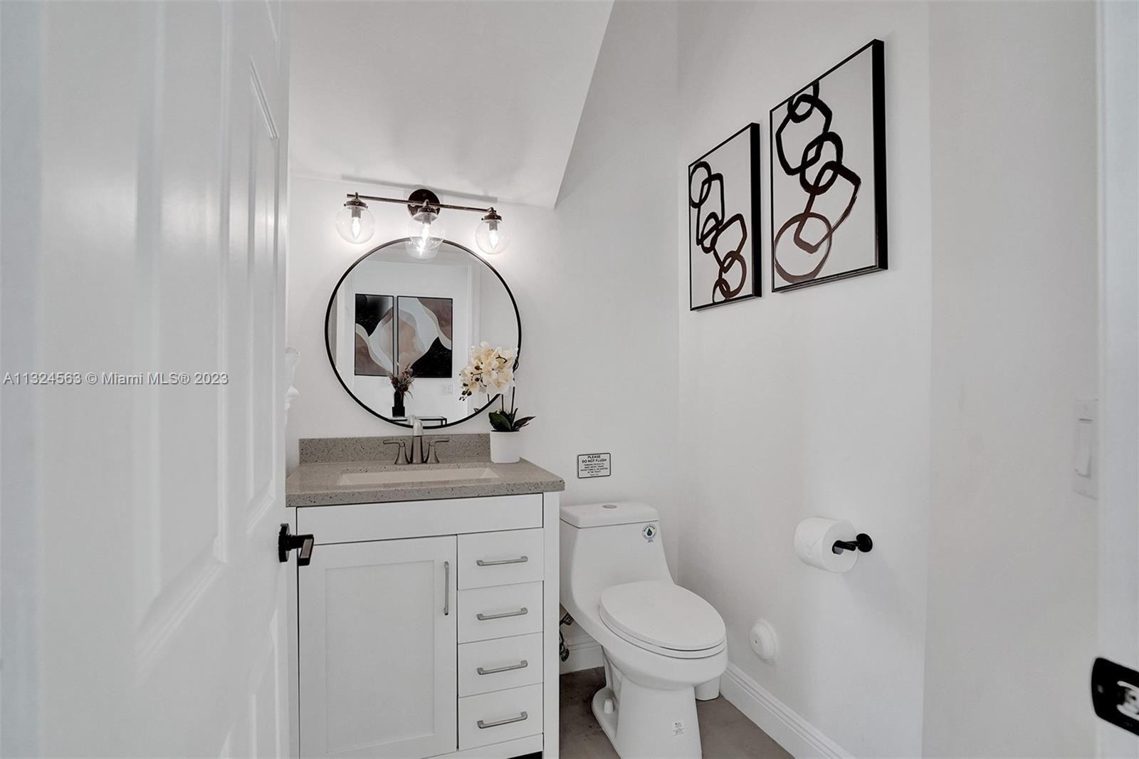 5100 NW 76th Pl, Fort Lauderdale, Florida 33073, 8 Bedrooms Bedrooms, ,4 BathroomsBathrooms,Residentiallease,For Rent,5100 NW 76th Pl,A11324563