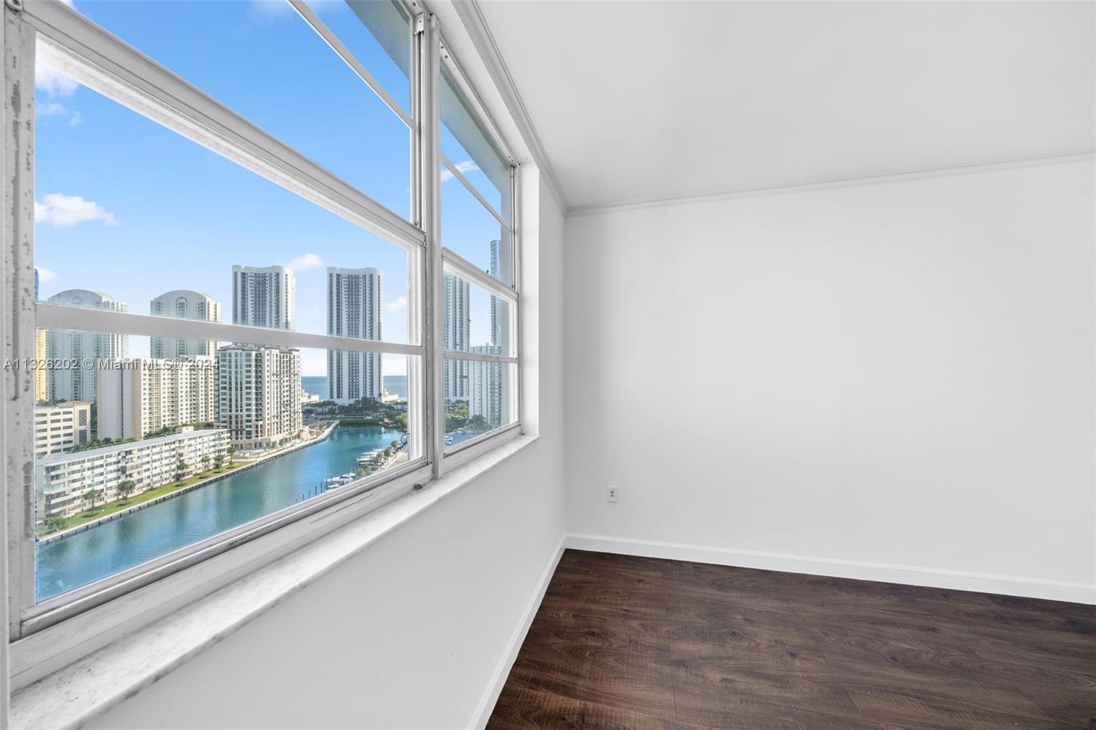300 Bayview Dr, Sunny Isles Beach, FL, 33160 United States, 1 Bedroom Bedrooms, ,1 BathroomBathrooms,Residential,For Sale,Bayview Dr,A11326202