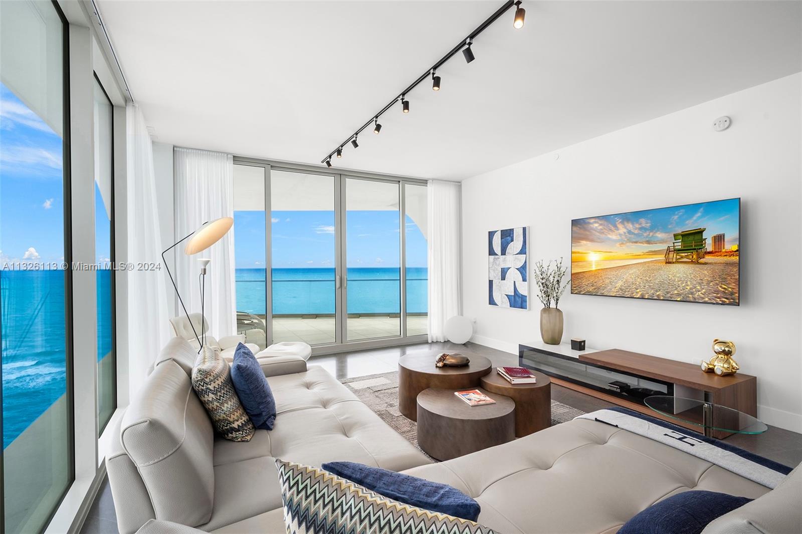 16901 Collins Ave, Sunny Isles Beach, FL, 33160 United States, 4 Bedrooms Bedrooms, ,5 BathroomsBathrooms,Residential,For Sale,Collins Ave,A11326113