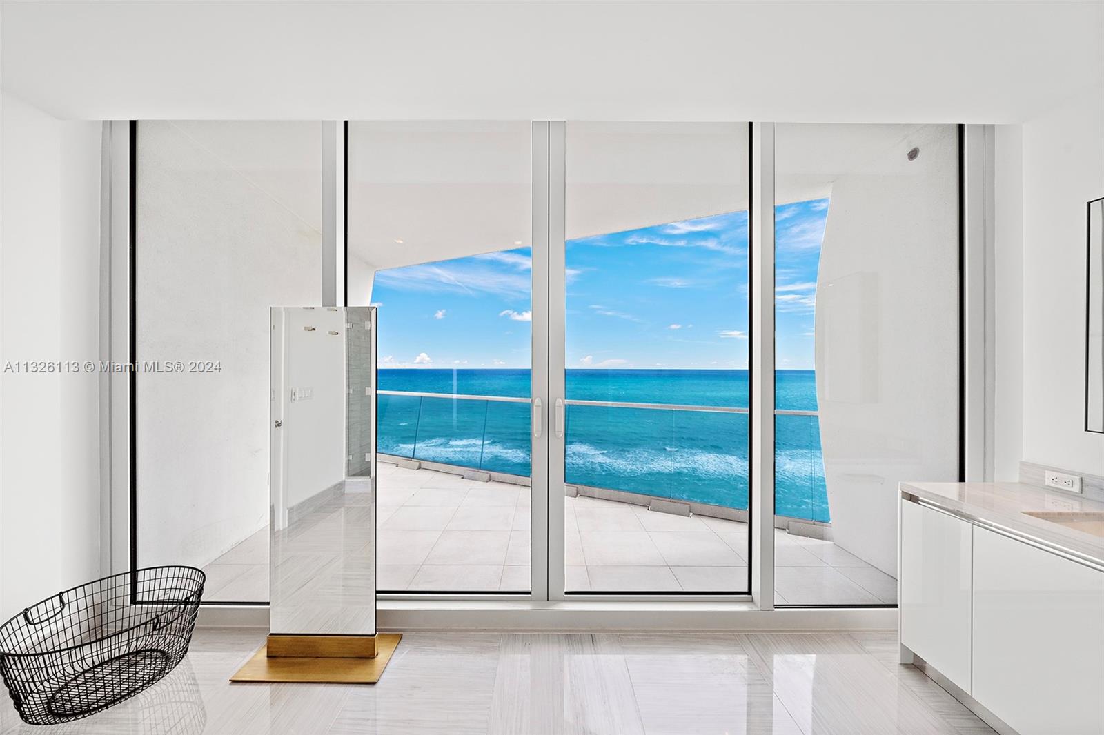 16901 Collins Ave, Sunny Isles Beach, FL, 33160 United States, 4 Bedrooms Bedrooms, ,5 BathroomsBathrooms,Residential,For Sale,Collins Ave,A11326113