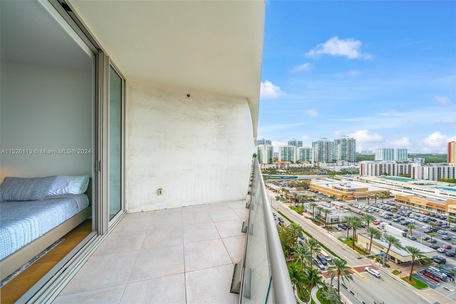 16901 Collins Ave, Sunny Isles Beach, FL, 33160 United States, 4 Bedrooms Bedrooms, ,5 BathroomsBathrooms,Residential,For Sale,Collins Ave,A11326113