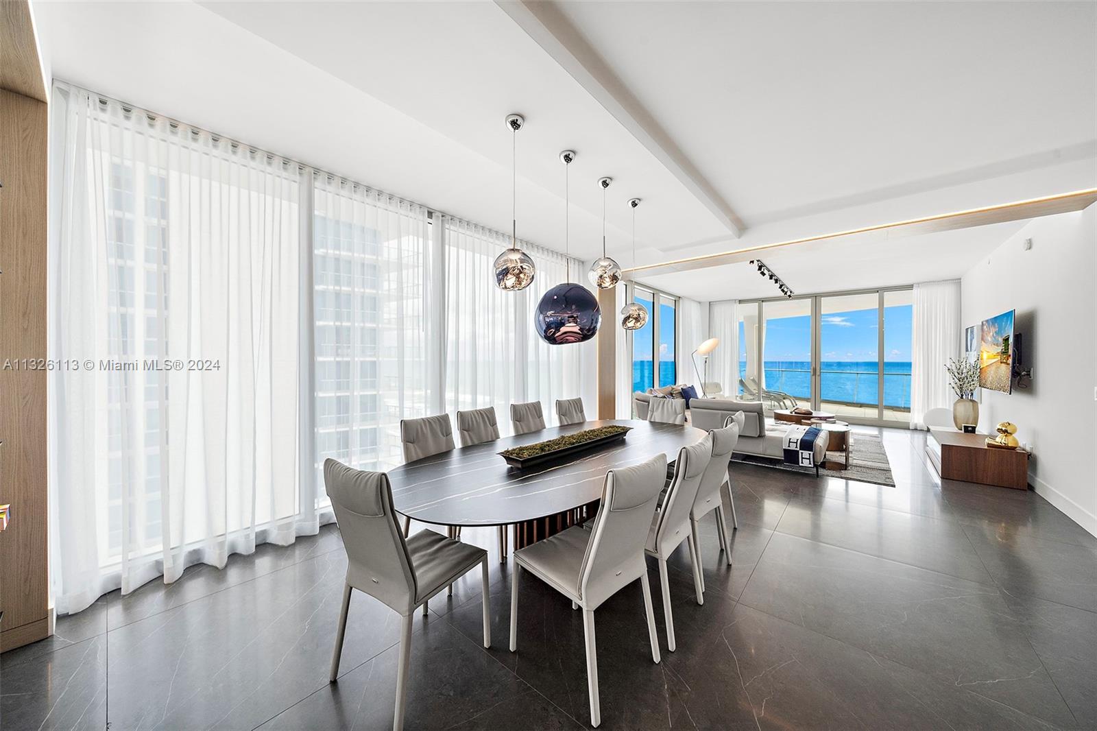 16901 Collins Ave, Sunny Isles Beach, FL, 33160 United States, 4 Bedrooms Bedrooms, ,5 BathroomsBathrooms,Residential,For Sale,Collins Ave,A11326113