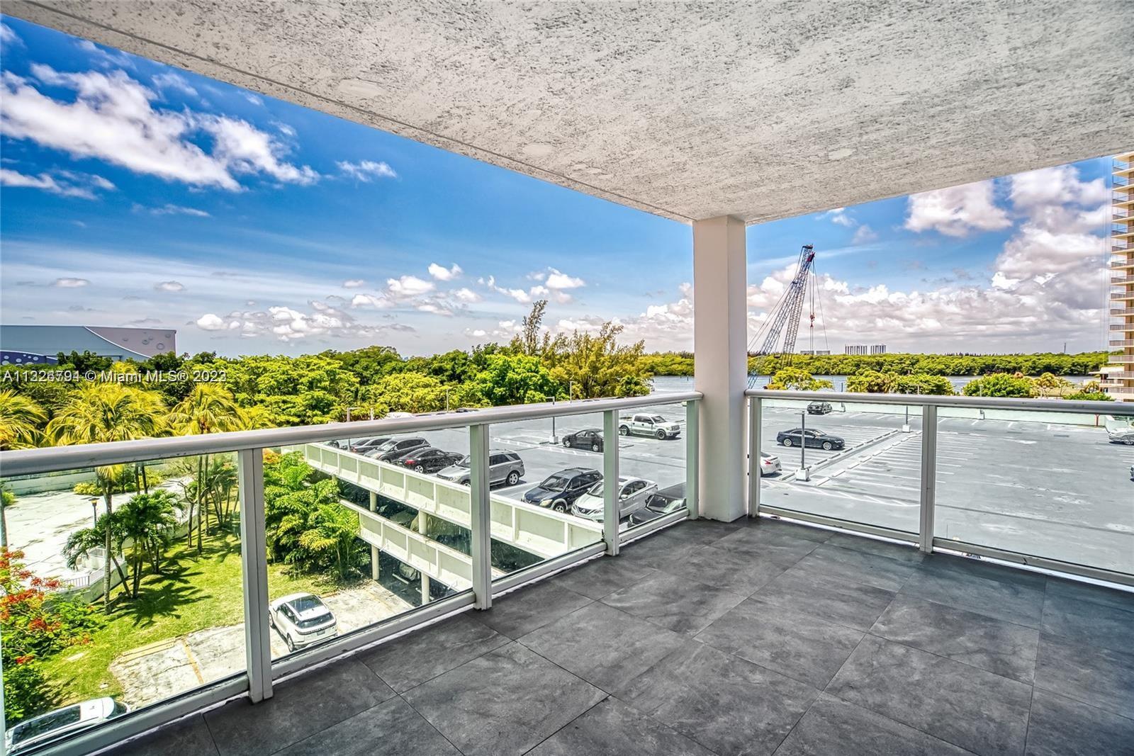 100 Bayview Dr, Sunny Isles Beach, FL, 33160 United States, 2 Bedrooms Bedrooms, ,2 BathroomsBathrooms,Residential,For Sale,Bayview Dr,A11326794