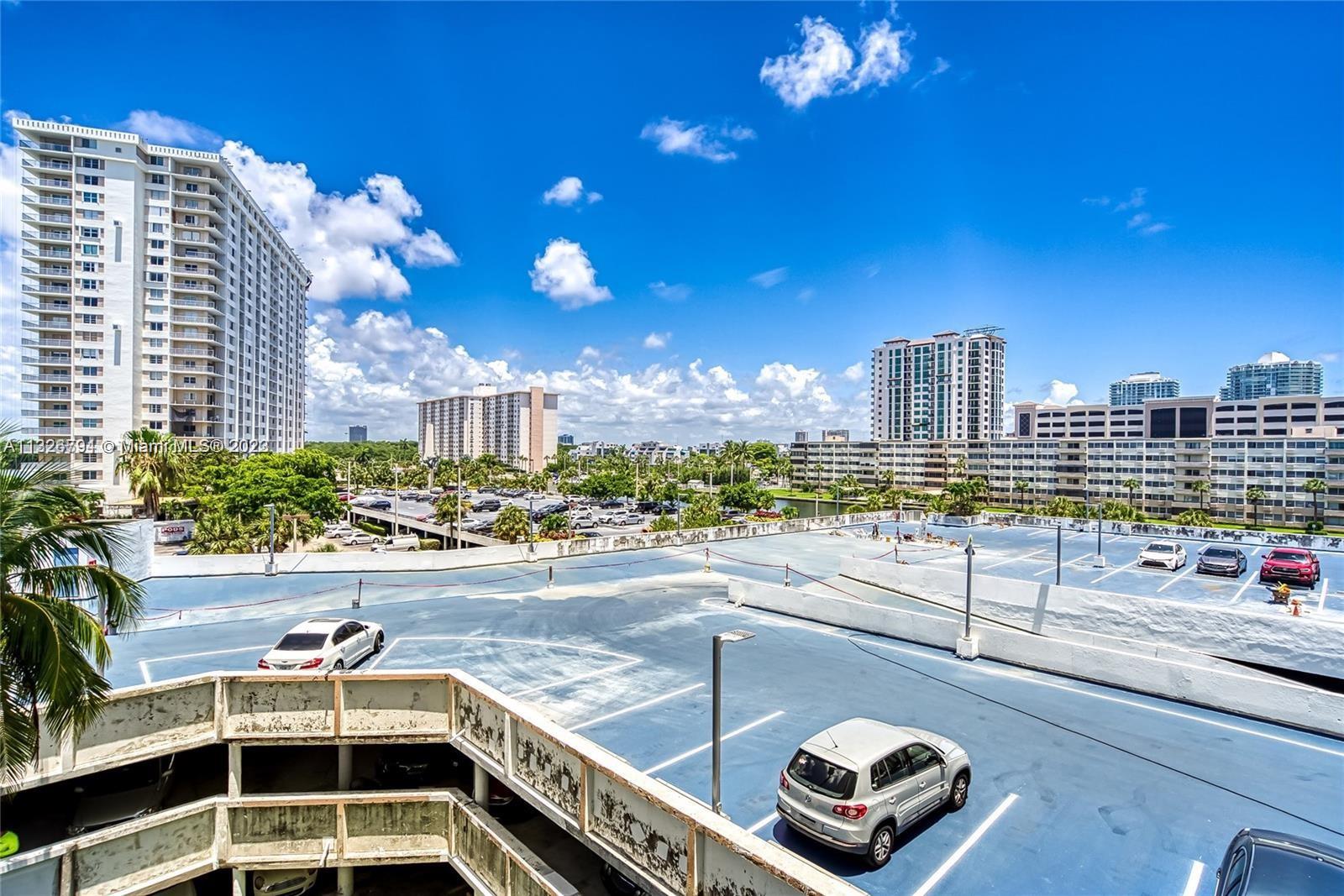 100 Bayview Dr, Sunny Isles Beach, FL, 33160 United States, 2 Bedrooms Bedrooms, ,2 BathroomsBathrooms,Residential,For Sale,Bayview Dr,A11326794