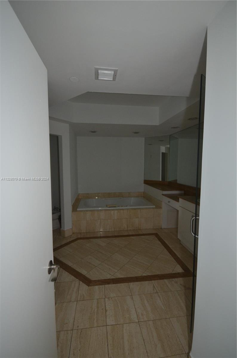 21050 Point Pl, Aventura, FL, 33180 United States, 2 Bedrooms Bedrooms, ,2 BathroomsBathrooms,Residential,For Sale,Point Pl,A11328079