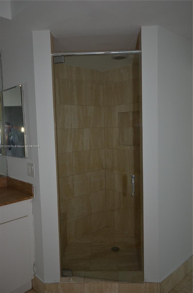 21050 Point Pl, Aventura, FL, 33180 United States, 2 Bedrooms Bedrooms, ,2 BathroomsBathrooms,Residential,For Sale,Point Pl,A11328079