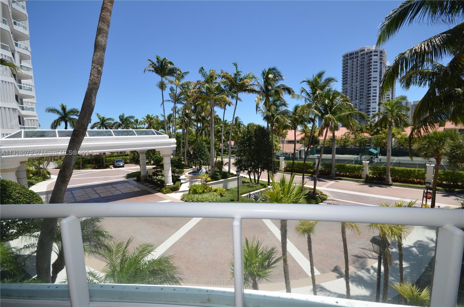 21050 Point Pl, Aventura, FL, 33180 United States, 2 Bedrooms Bedrooms, ,2 BathroomsBathrooms,Residential,For Sale,Point Pl,A11328079