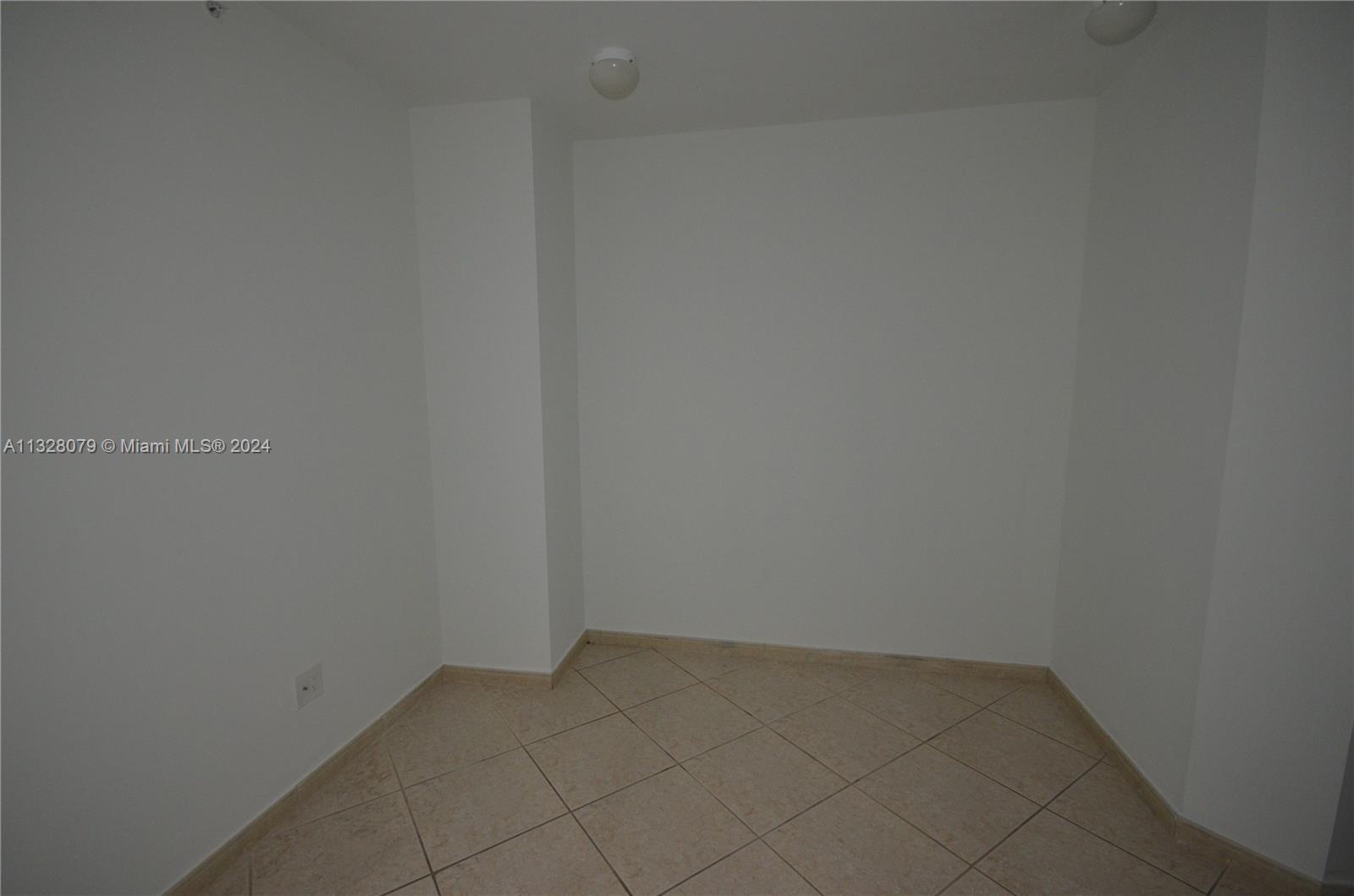 21050 Point Pl, Aventura, FL, 33180 United States, 2 Bedrooms Bedrooms, ,2 BathroomsBathrooms,Residential,For Sale,Point Pl,A11328079