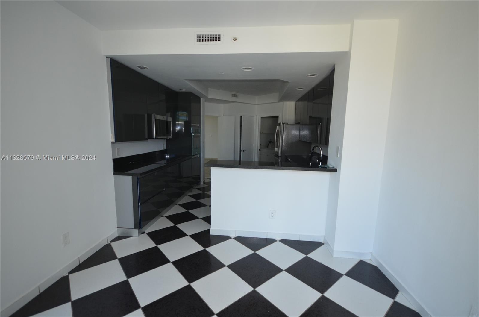 21050 Point Pl, Aventura, FL, 33180 United States, 2 Bedrooms Bedrooms, ,2 BathroomsBathrooms,Residential,For Sale,Point Pl,A11328079