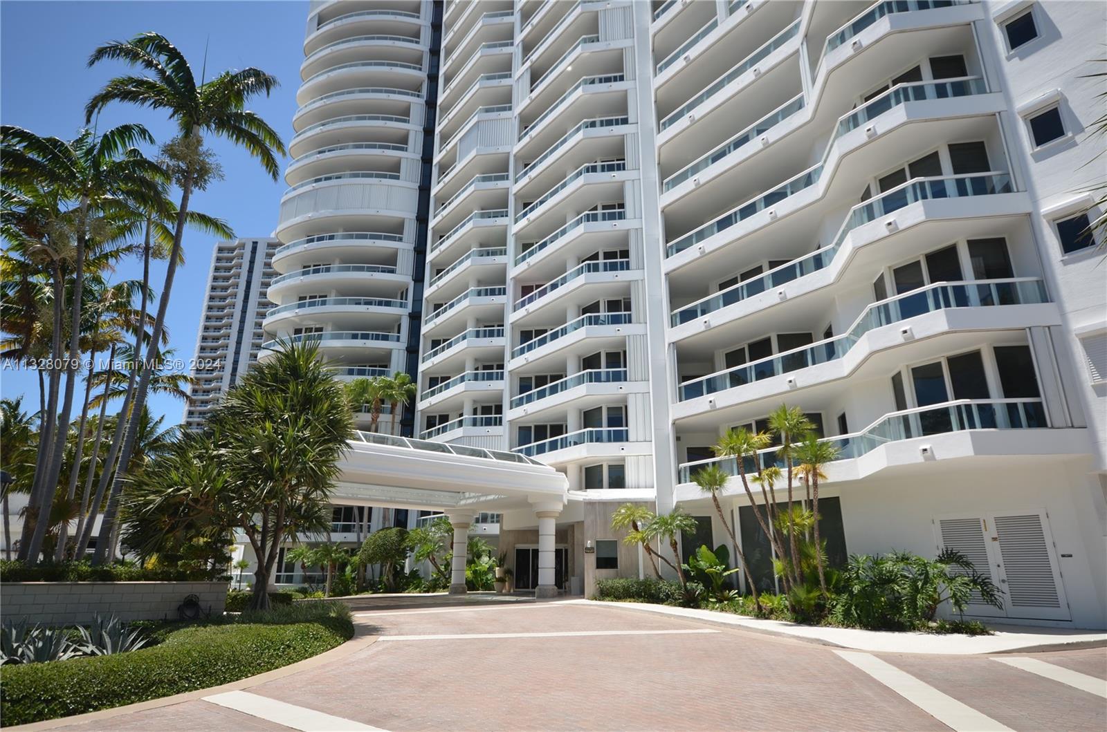 21050 Point Pl, Aventura, FL, 33180 United States, 2 Bedrooms Bedrooms, ,2 BathroomsBathrooms,Residential,For Sale,Point Pl,A11328079