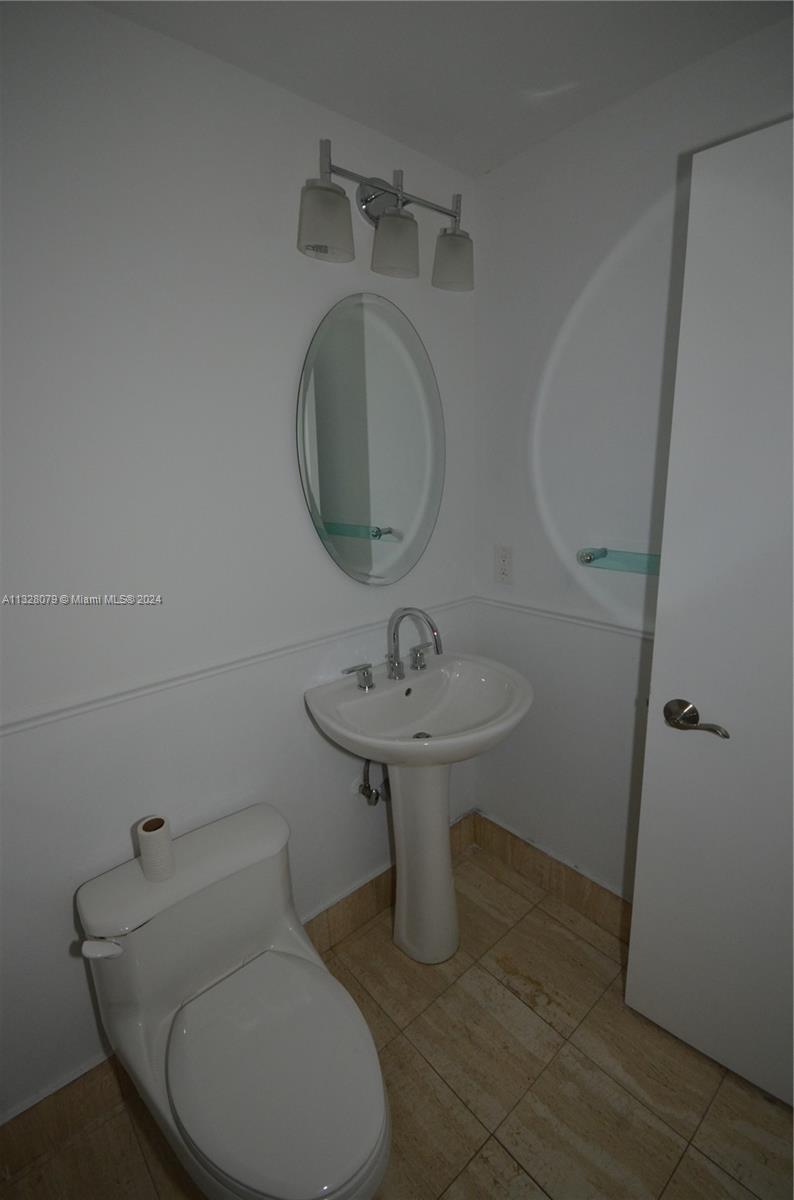 21050 Point Pl, Aventura, FL, 33180 United States, 2 Bedrooms Bedrooms, ,2 BathroomsBathrooms,Residential,For Sale,Point Pl,A11328079