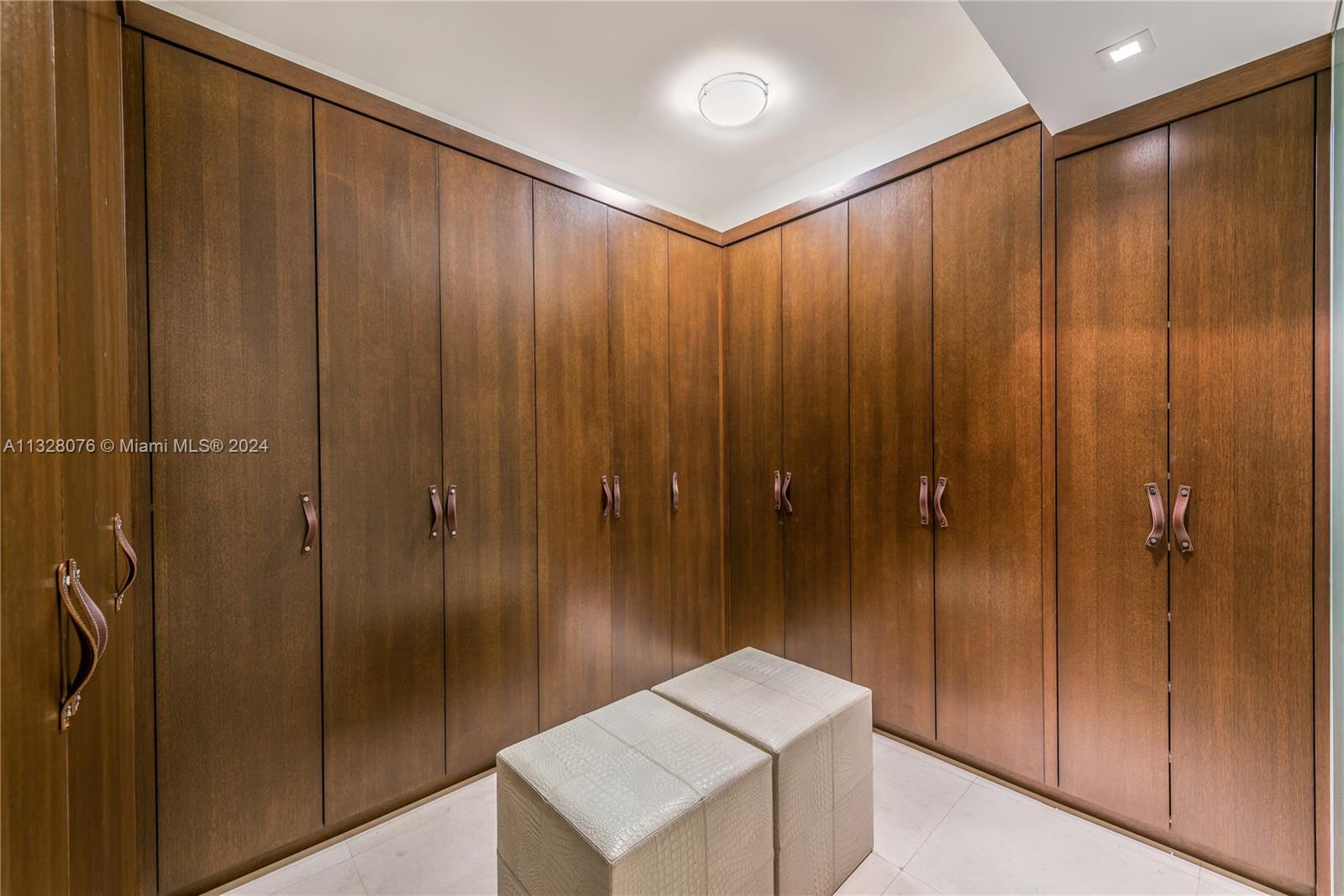 2031 Fisher Island Dr, Miami Beach, FL, 33109 United States, 3 Bedrooms Bedrooms, ,3 BathroomsBathrooms,Residential,For Sale,Fisher Island Dr,A11328076