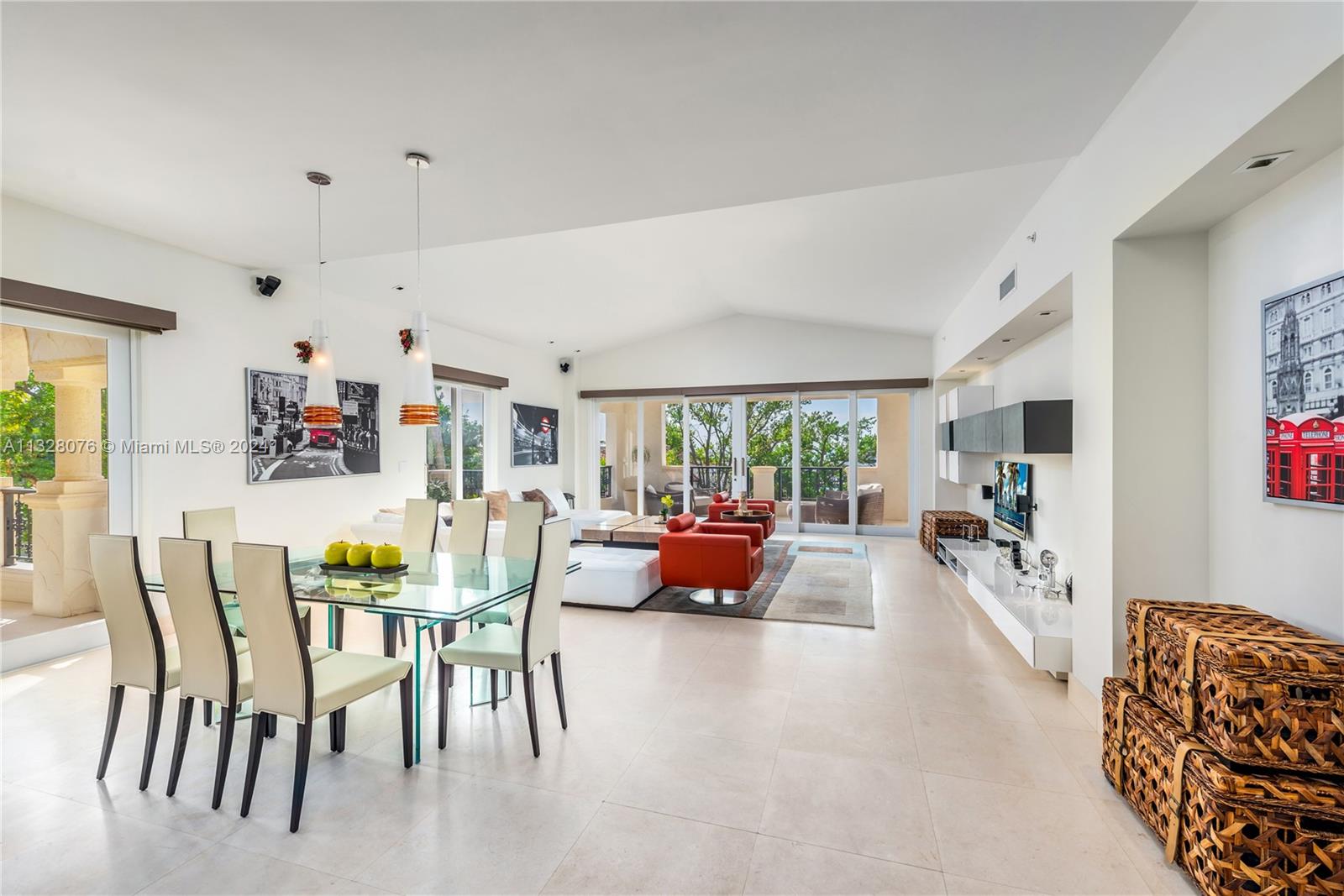 2031 Fisher Island Dr, Miami Beach, FL, 33109 United States, 3 Bedrooms Bedrooms, ,3 BathroomsBathrooms,Residential,For Sale,Fisher Island Dr,A11328076