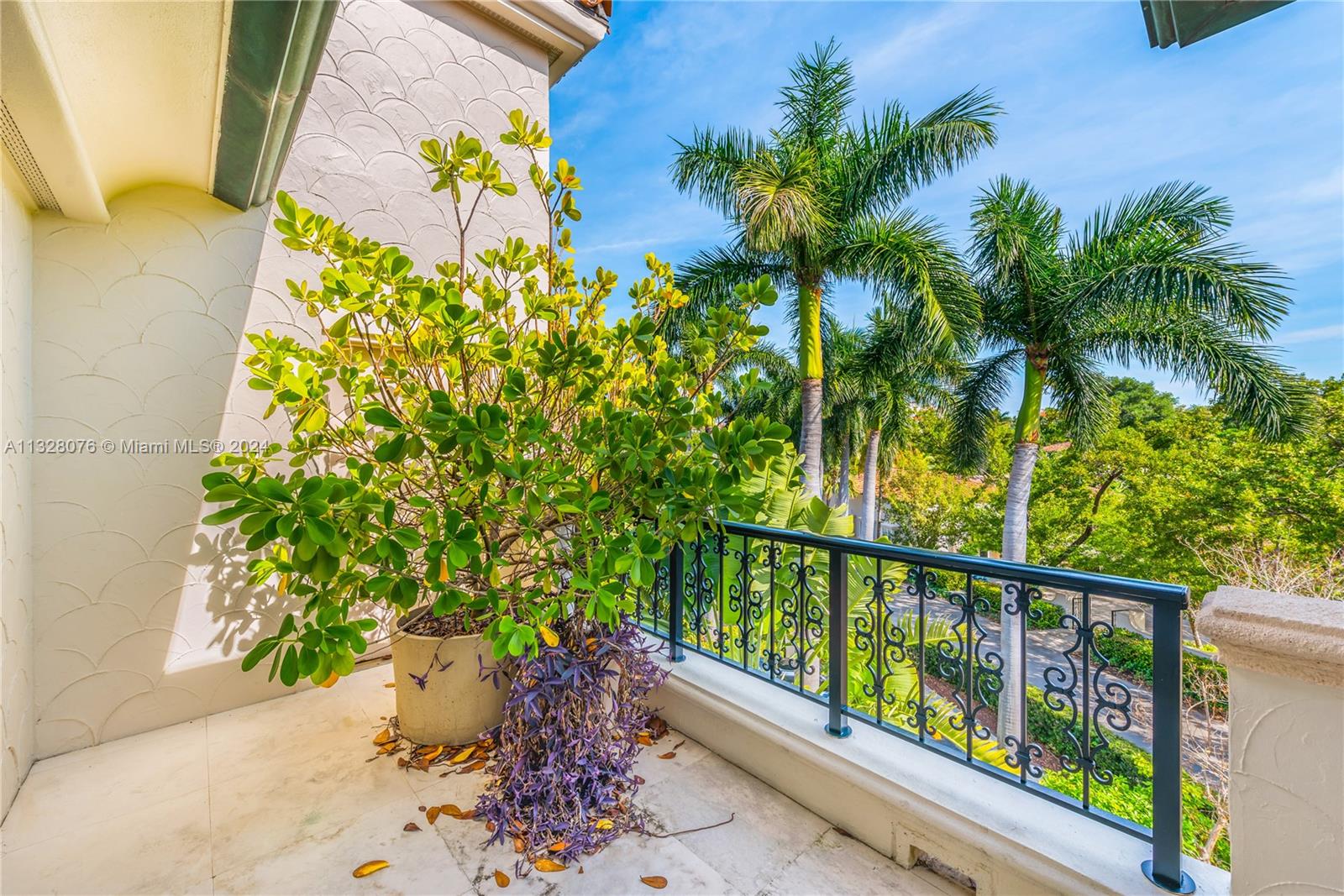 2031 Fisher Island Dr, Miami Beach, FL, 33109 United States, 3 Bedrooms Bedrooms, ,3 BathroomsBathrooms,Residential,For Sale,Fisher Island Dr,A11328076