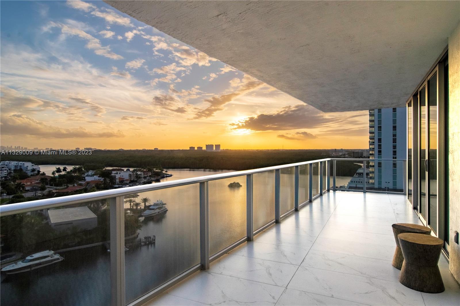 Upscale delight resort living unit at Parque Towers, a 2019 luxury building in Sunny Isles, one block from the beach. Surrounded by boutiques, stores, bistros, cafés and entertainment, it also offers physical fitness and wellness programs, professional housekeeping service, valet parking, a 6 star concierge, marina and private beach club. Amenities include a dedicated pool for kids, resistance pool and a poolside lounge. The unit has been upgraded with California closets, 60x60 ceramic tiles, open kitchen, electric shades in the living room and blackout shades in the bedrooms. Enjoy breathtaking sunsets over Oleta Park and iconic sunrises overlooking the ocean.