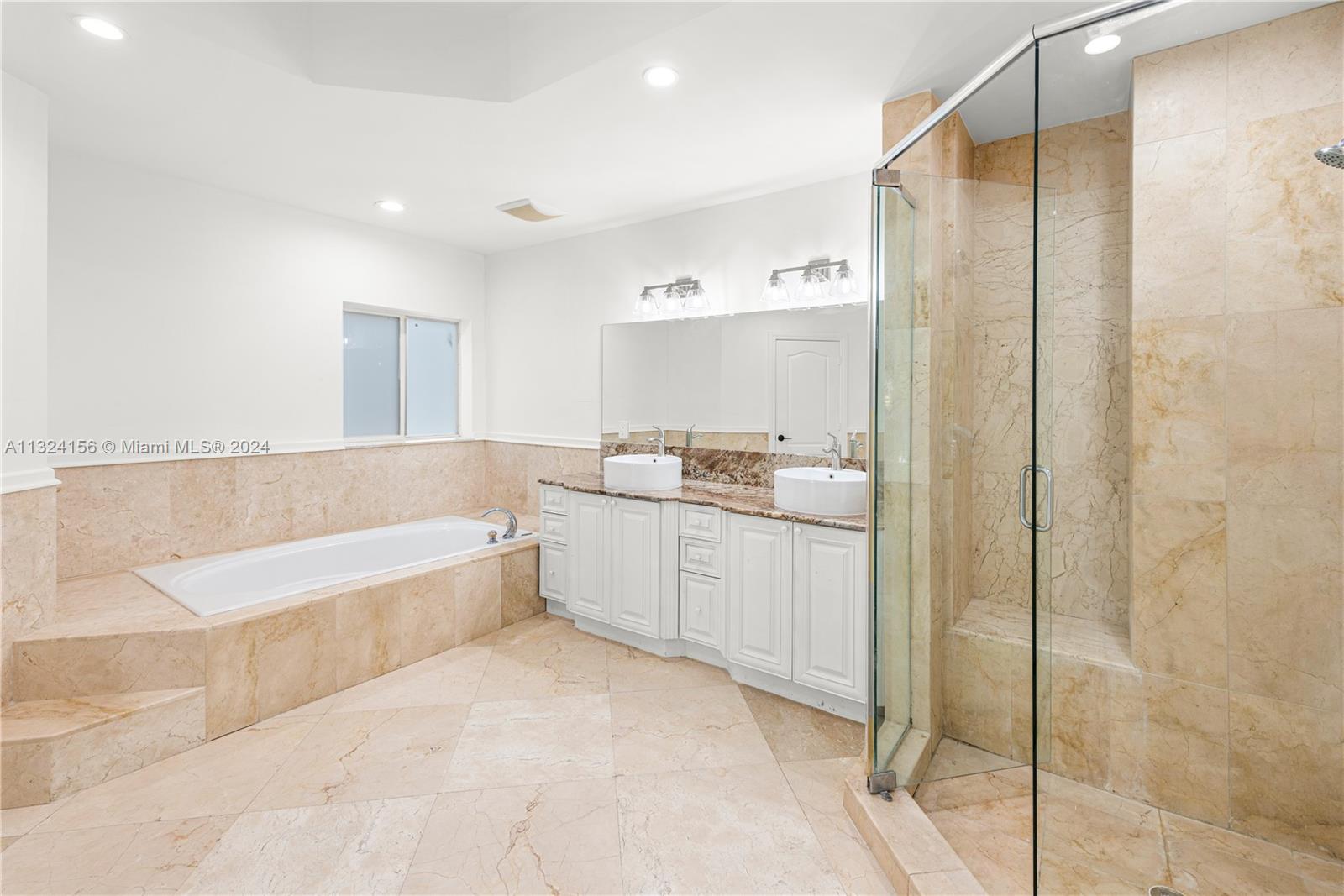 369 Hibiscus Dr, Miami Beach, FL, 33139 United States, 9 Bedrooms Bedrooms, ,11 BathroomsBathrooms,Residential,For Sale,Hibiscus Dr,A11324156