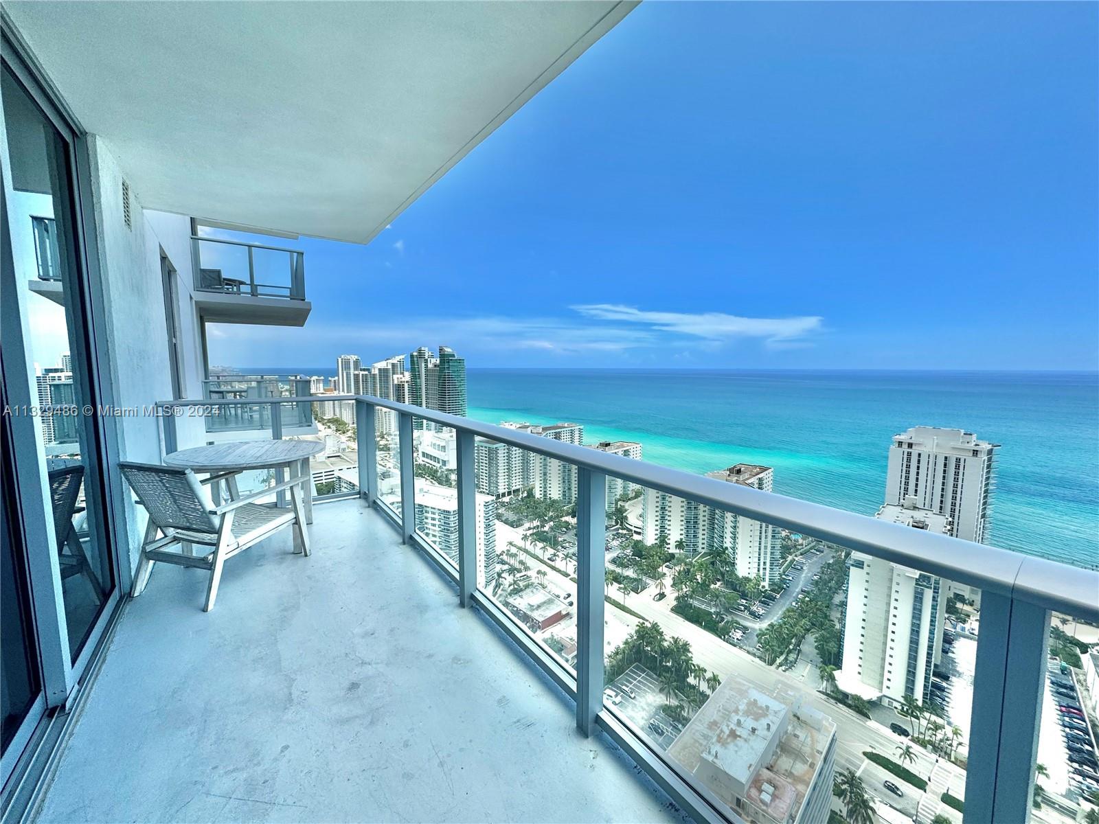 4010 S Ocean Dr T3503, Hollywood, Florida 33019, 2 Bedrooms Bedrooms, ,2 BathroomsBathrooms,Residentiallease,For Rent,4010 S Ocean Dr T3503,A11329486