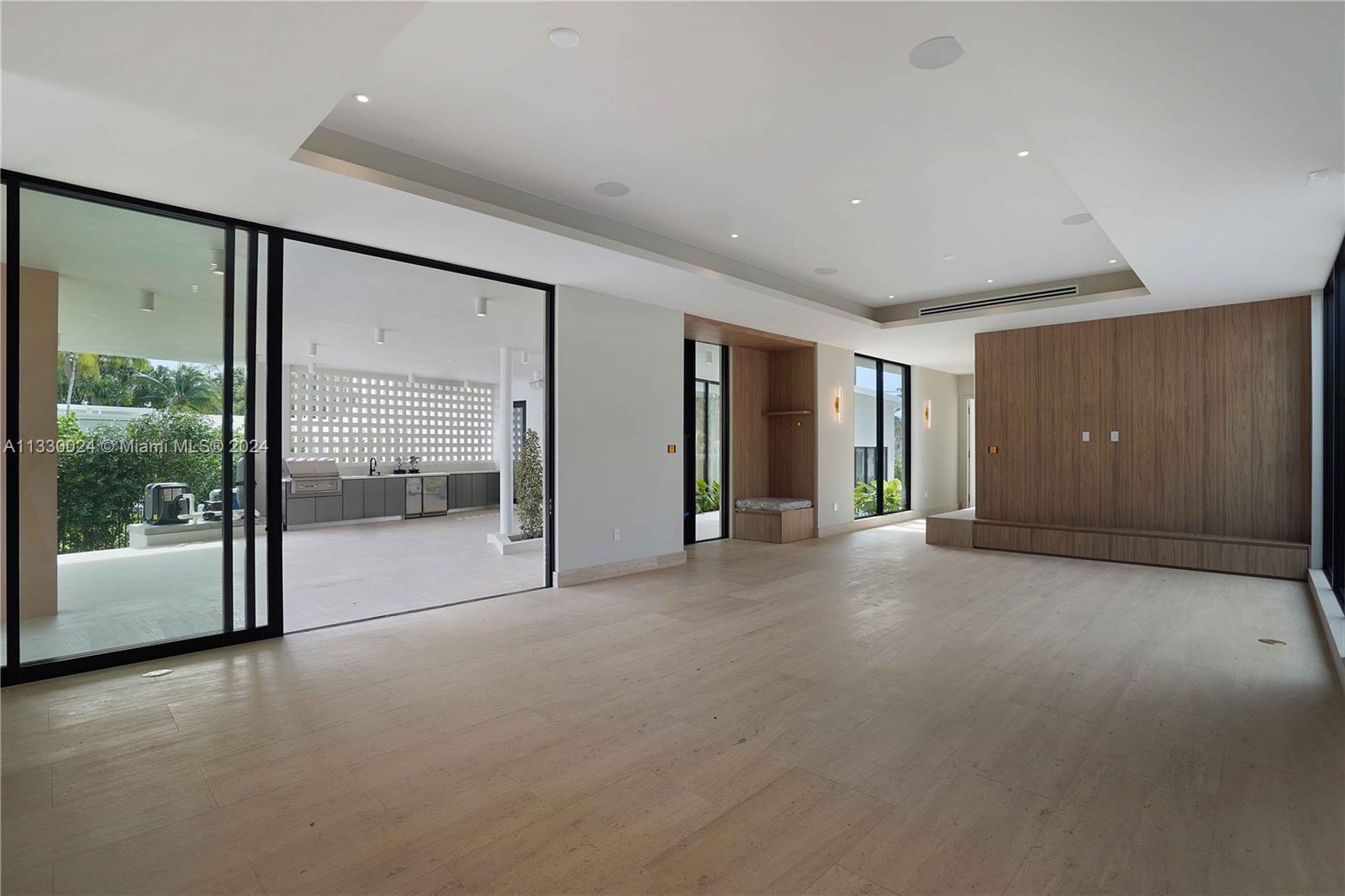 7621 8th Ave, Miami, FL, 33138 United States, 6 Bedrooms Bedrooms, ,6 BathroomsBathrooms,Residential,For Sale,8th Ave,A11330024