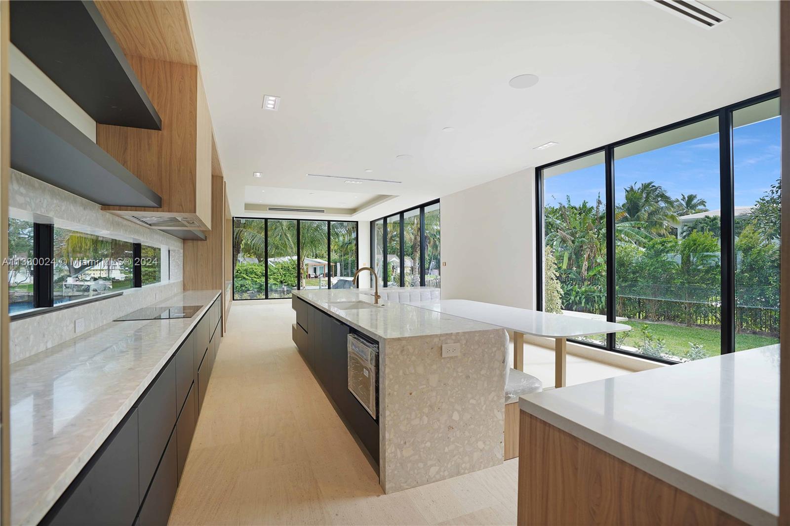 7621 8th Ave, Miami, FL, 33138 United States, 6 Bedrooms Bedrooms, ,6 BathroomsBathrooms,Residential,For Sale,8th Ave,A11330024