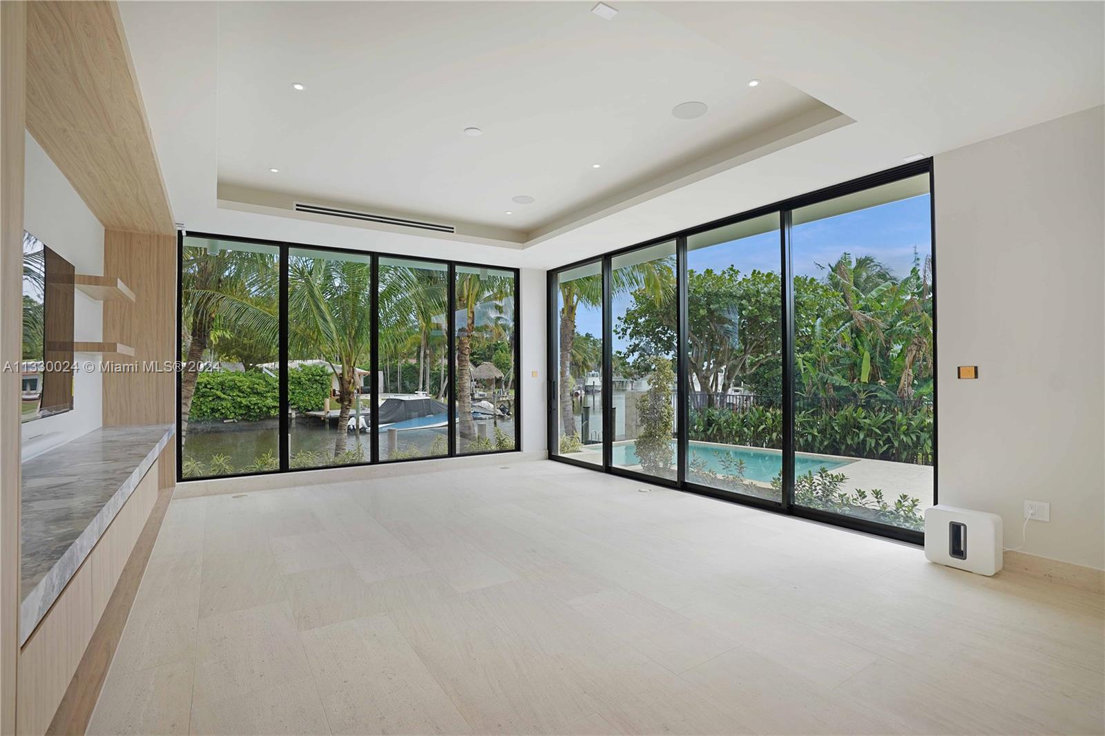 7621 8th Ave, Miami, FL, 33138 United States, 6 Bedrooms Bedrooms, ,6 BathroomsBathrooms,Residential,For Sale,8th Ave,A11330024