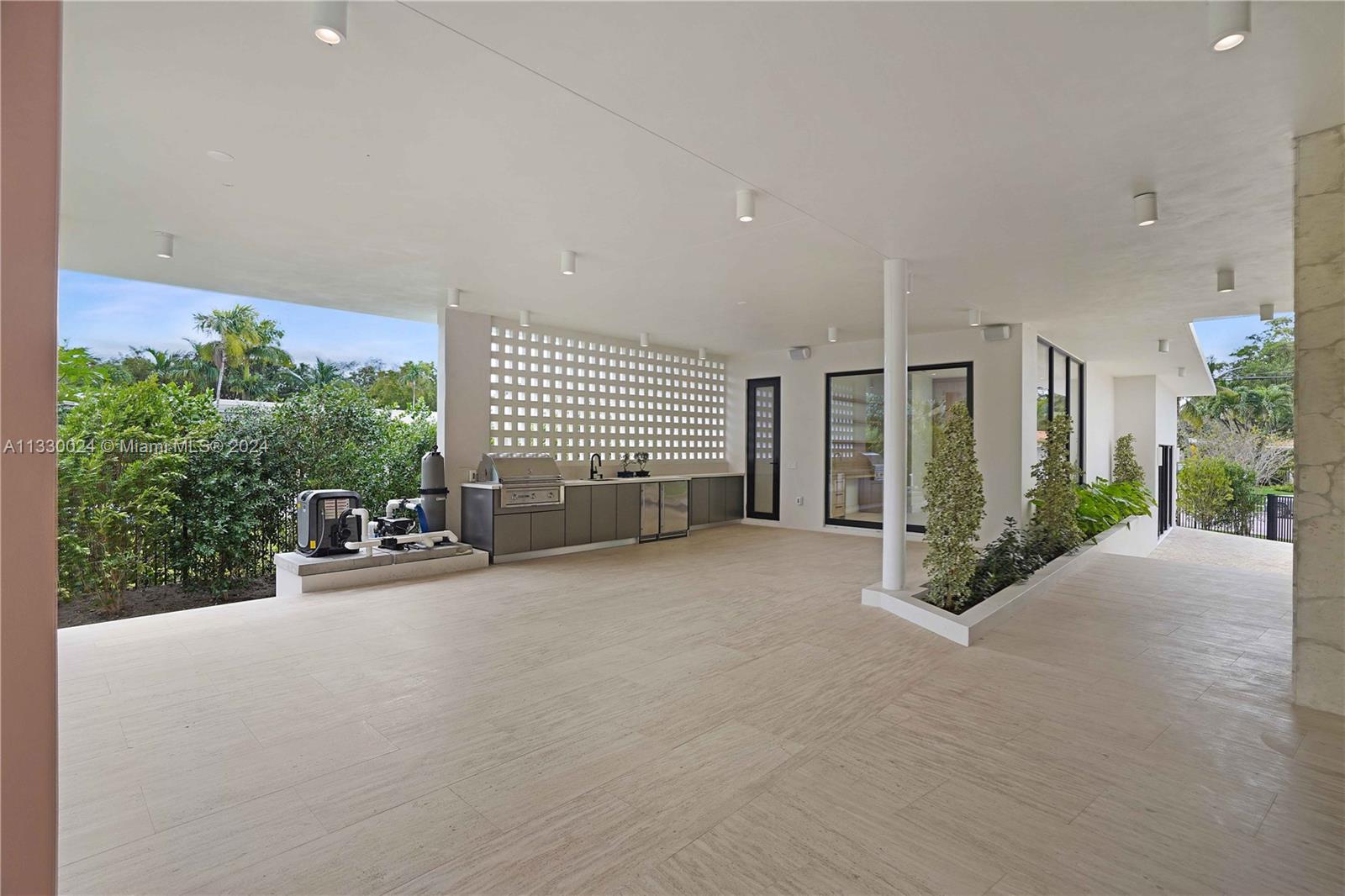 7621 8th Ave, Miami, FL, 33138 United States, 6 Bedrooms Bedrooms, ,6 BathroomsBathrooms,Residential,For Sale,8th Ave,A11330024