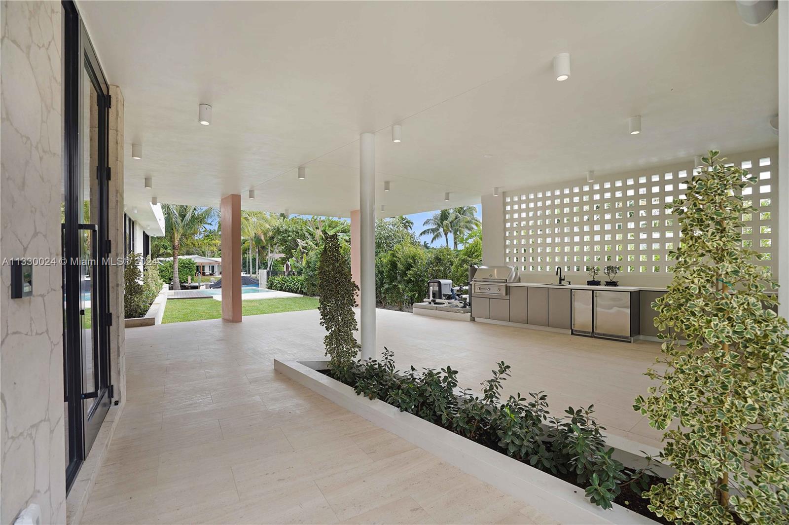 7621 8th Ave, Miami, FL, 33138 United States, 6 Bedrooms Bedrooms, ,6 BathroomsBathrooms,Residential,For Sale,8th Ave,A11330024