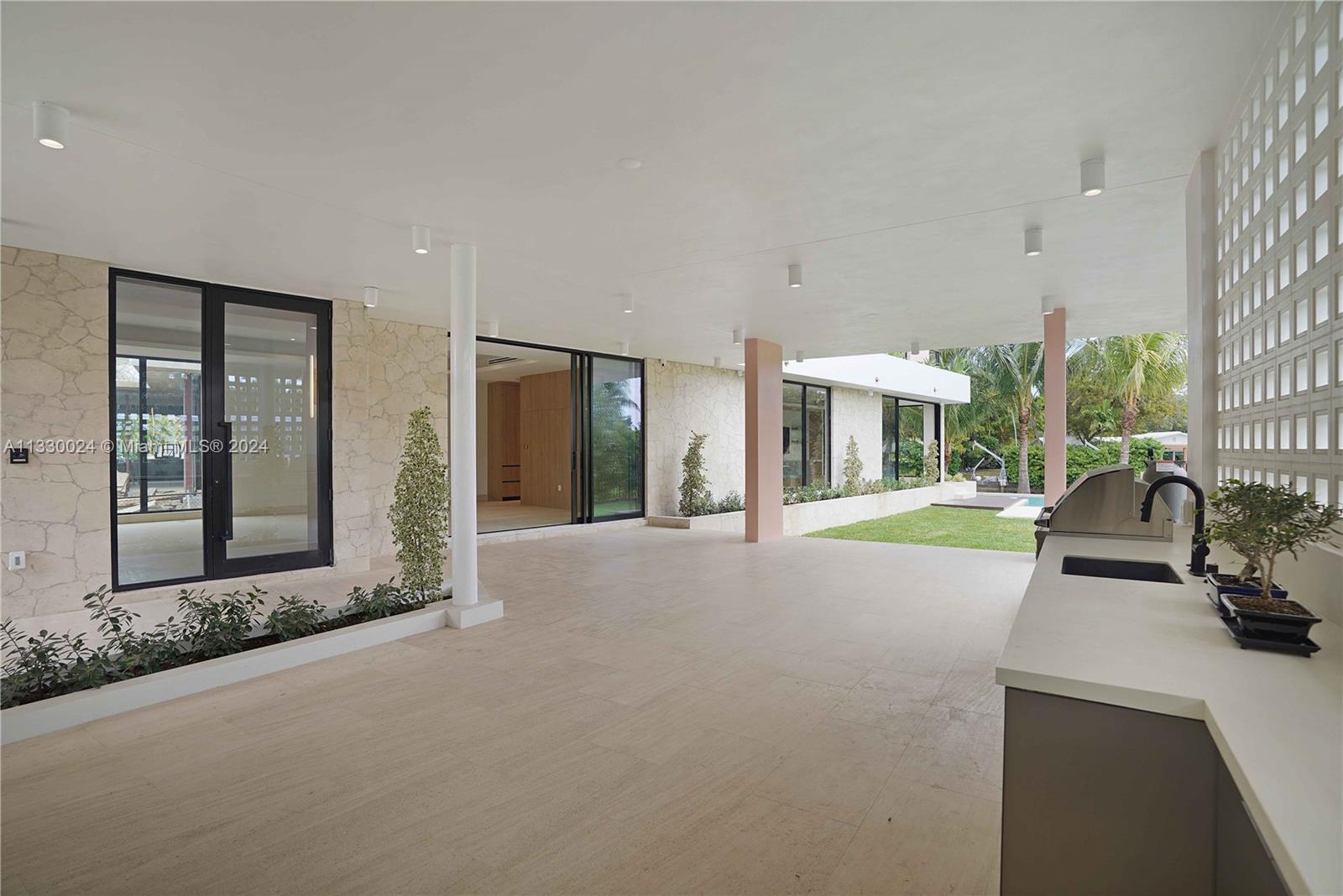 7621 8th Ave, Miami, FL, 33138 United States, 6 Bedrooms Bedrooms, ,6 BathroomsBathrooms,Residential,For Sale,8th Ave,A11330024