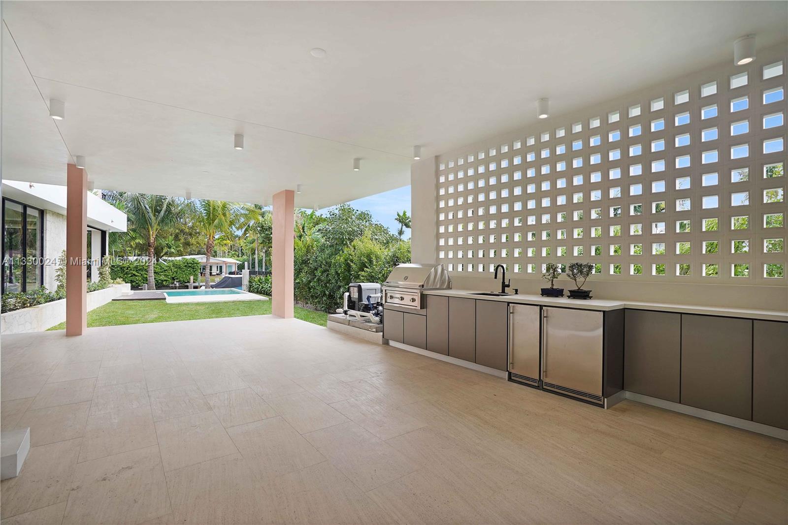 7621 8th Ave, Miami, FL, 33138 United States, 6 Bedrooms Bedrooms, ,6 BathroomsBathrooms,Residential,For Sale,8th Ave,A11330024