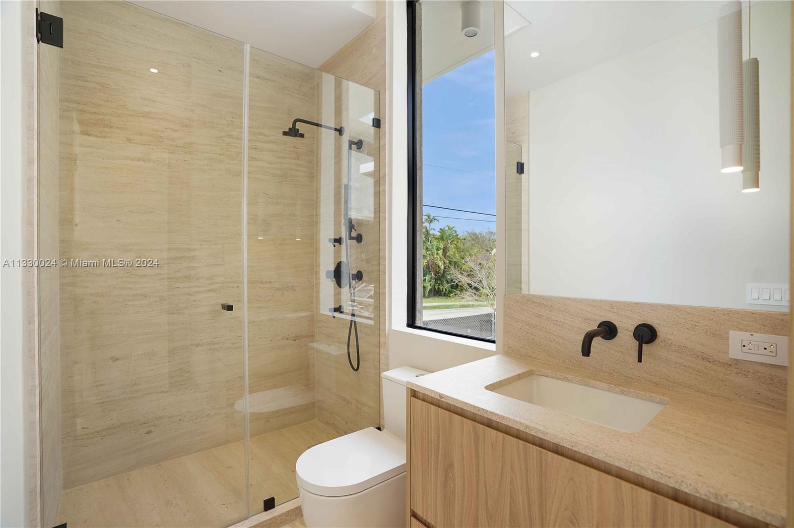 7621 8th Ave, Miami, FL, 33138 United States, 6 Bedrooms Bedrooms, ,6 BathroomsBathrooms,Residential,For Sale,8th Ave,A11330024