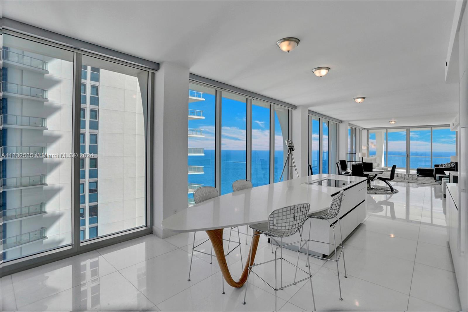 16901 Collins Ave, Sunny Isles Beach, FL, 33160 United States, 4 Bedrooms Bedrooms, ,5 BathroomsBathrooms,Residential,For Sale,Collins Ave,A11332535