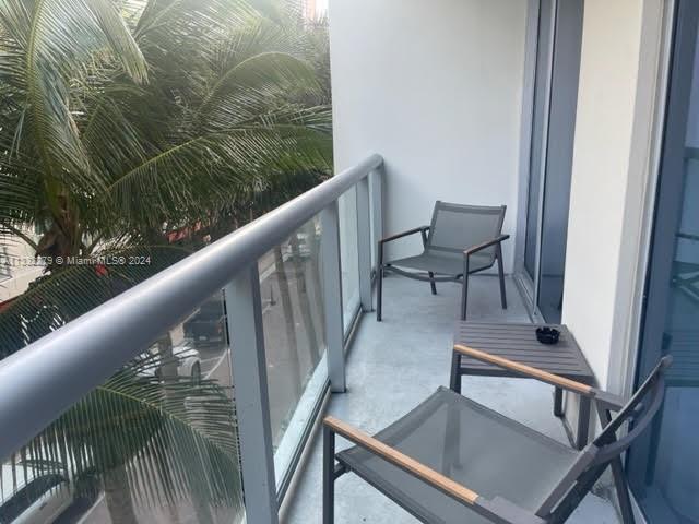 777 N Ocean Dr N317, Hollywood, Florida 33019, 2 Bedrooms Bedrooms, ,1 BathroomBathrooms,Residential,For Sale,777 N Ocean Dr N317,A11332279