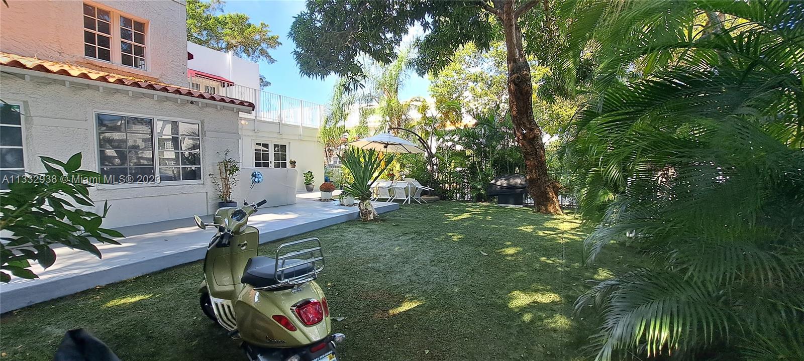 846 Michigan Ave 101, Miami Beach, Florida 33139, 3 Bedrooms Bedrooms, ,3 BathroomsBathrooms,Residential,For Sale,846 Michigan Ave 101,A11332938