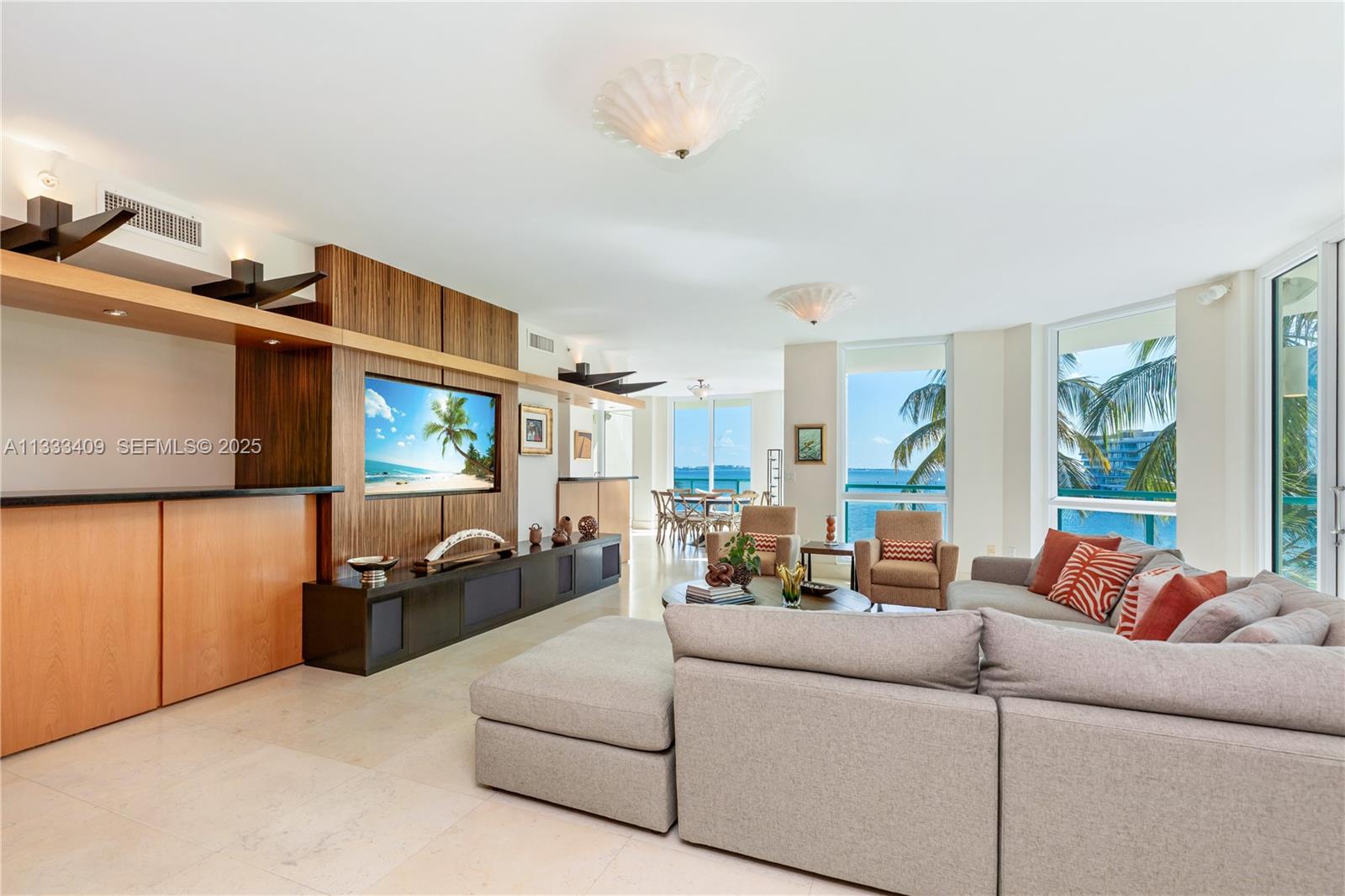 1660 Glencoe St, Coconut Grove, FL, 33133 United States, 3 Bedrooms Bedrooms, ,3 BathroomsBathrooms,Residential,For Sale,Glencoe St,A11333409