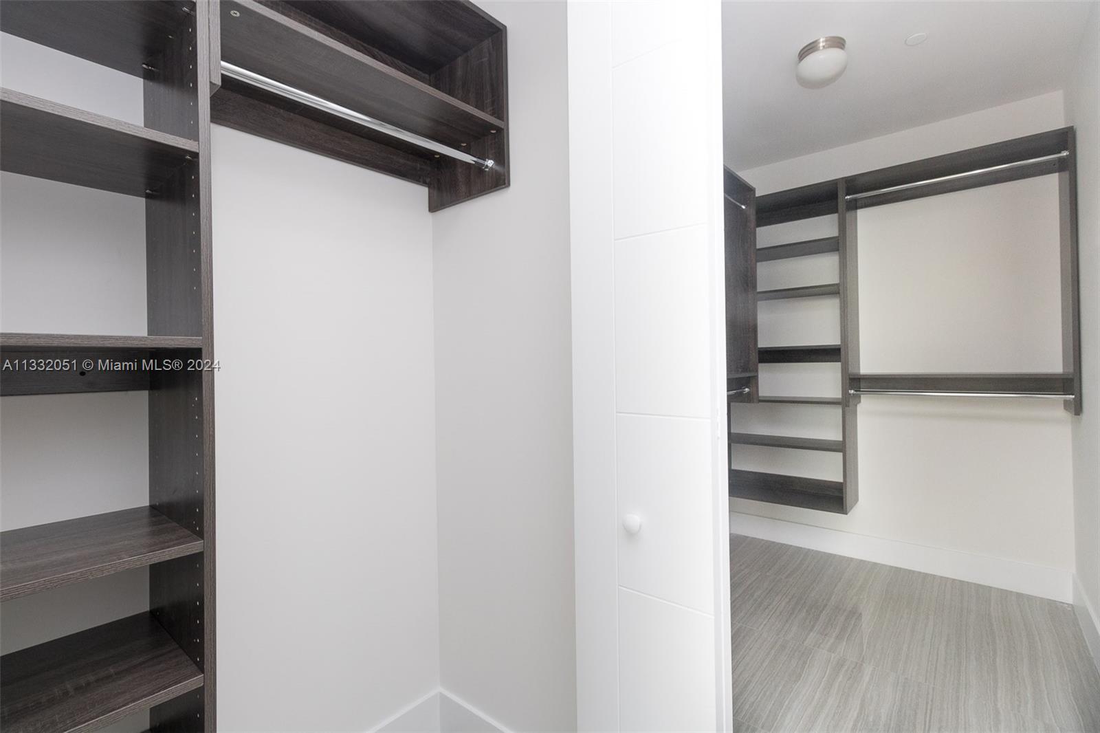 2960 207th St, Aventura, FL, 33180 United States, 2 Bedrooms Bedrooms, ,2 BathroomsBathrooms,Residential,For Sale,207th St,A11332051
