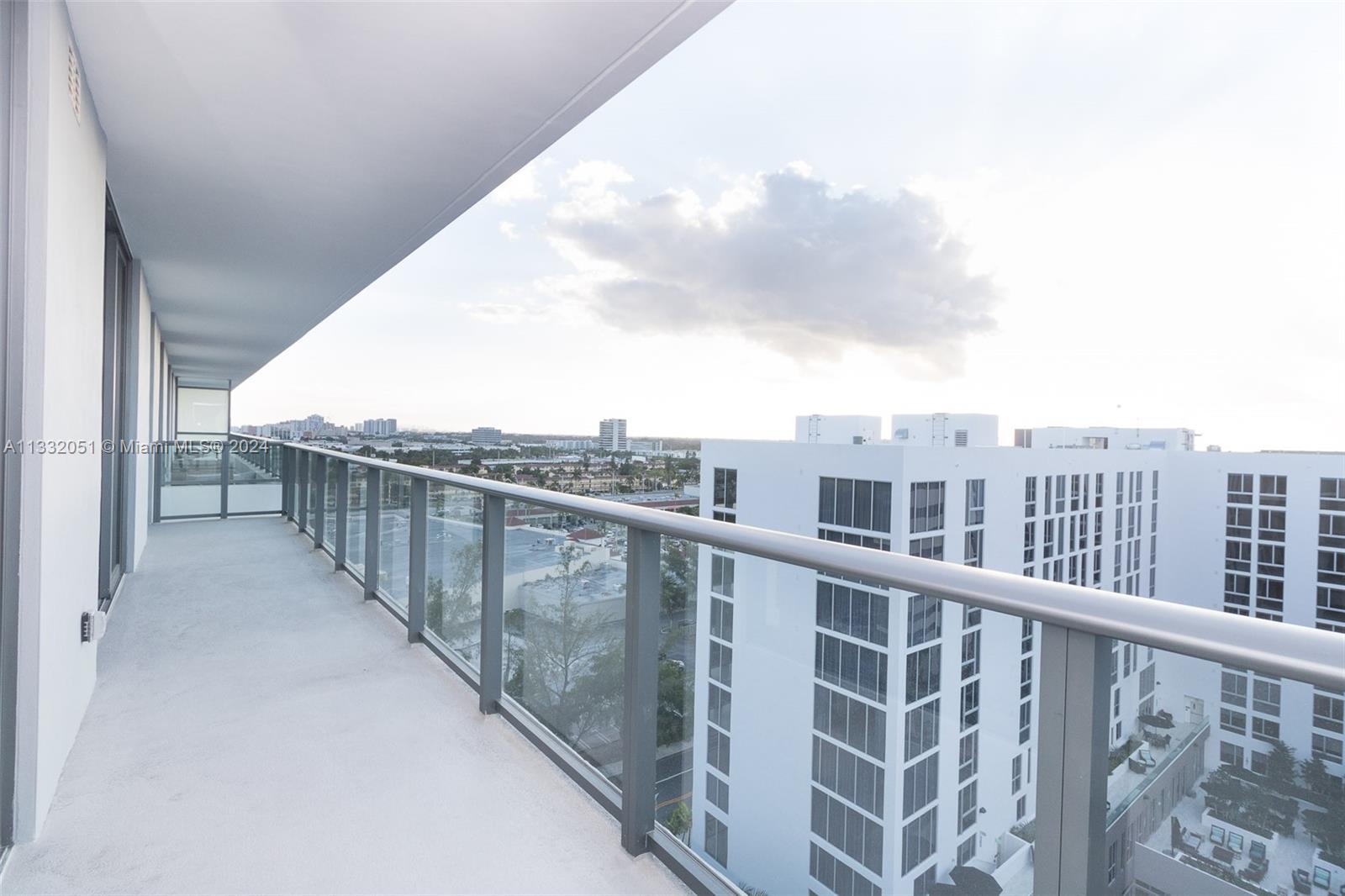 2960 207th St, Aventura, FL, 33180 United States, 2 Bedrooms Bedrooms, ,2 BathroomsBathrooms,Residential,For Sale,207th St,A11332051