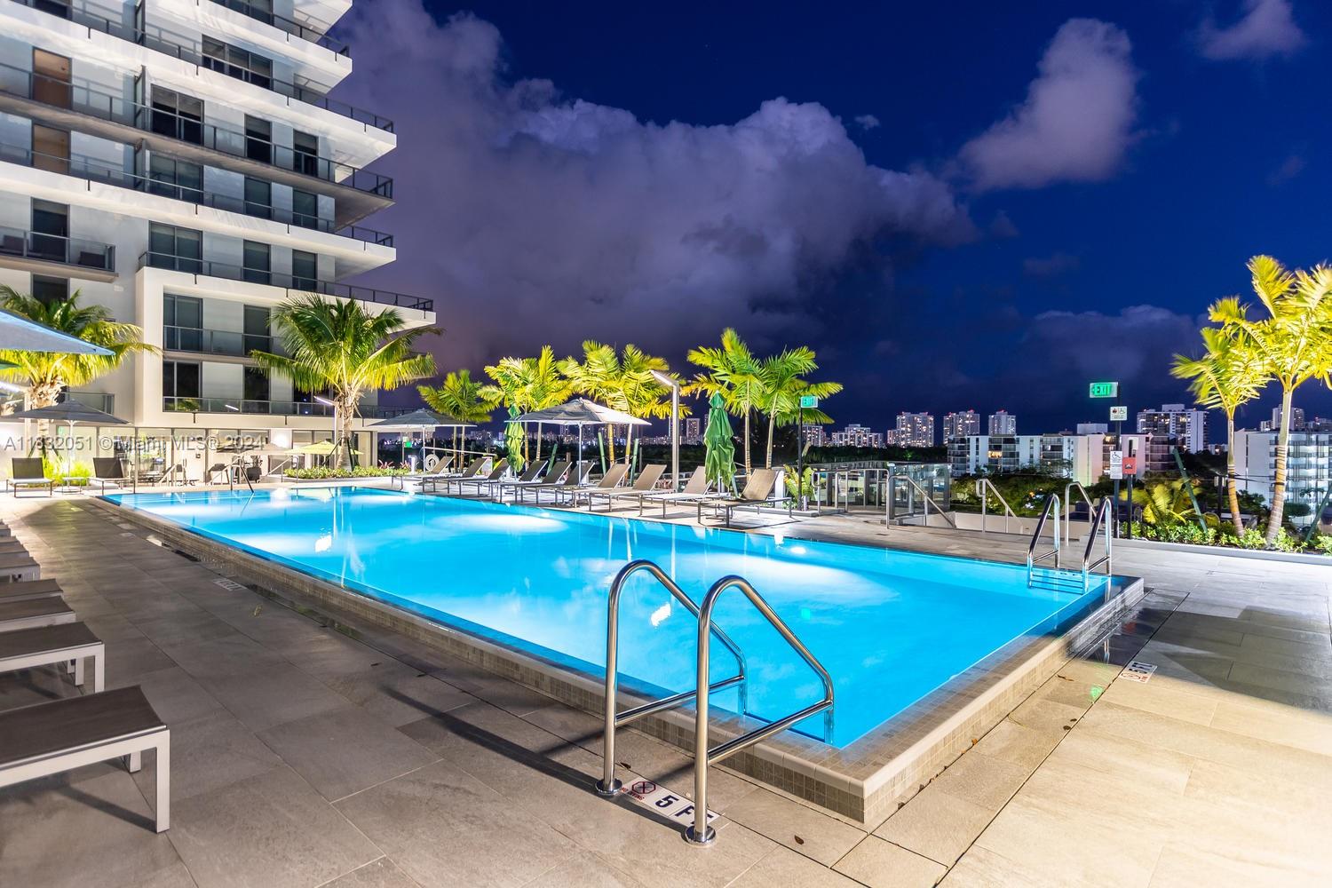 2960 207th St, Aventura, FL, 33180 United States, 2 Bedrooms Bedrooms, ,2 BathroomsBathrooms,Residential,For Sale,207th St,A11332051