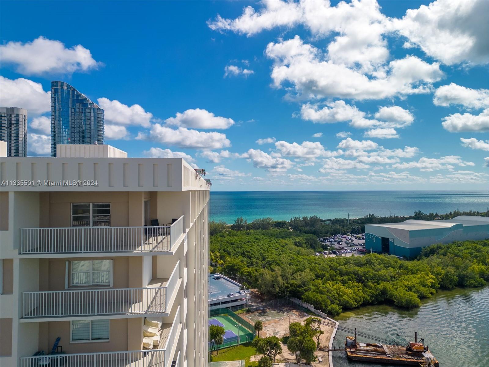 300 Bayview Dr, Sunny Isles Beach, FL, 33160 United States, 2 Bedrooms Bedrooms, ,2 BathroomsBathrooms,Residential,For Sale,Bayview Dr,A11335501