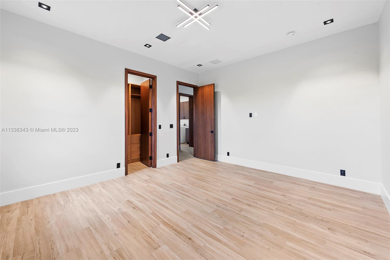 461 Poinciana Dr, Hallandale Beach, FL, 33009 United States, 6 Bedrooms Bedrooms, ,6 BathroomsBathrooms,Residential,For Sale,Poinciana Dr,A11336343