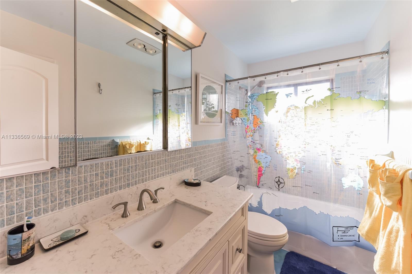 1201 Bayview Dr, Fort Lauderdale, FL, 33304 United States, 3 Bedrooms Bedrooms, ,2 BathroomsBathrooms,Residential,For Sale,Bayview Dr,A11336569
