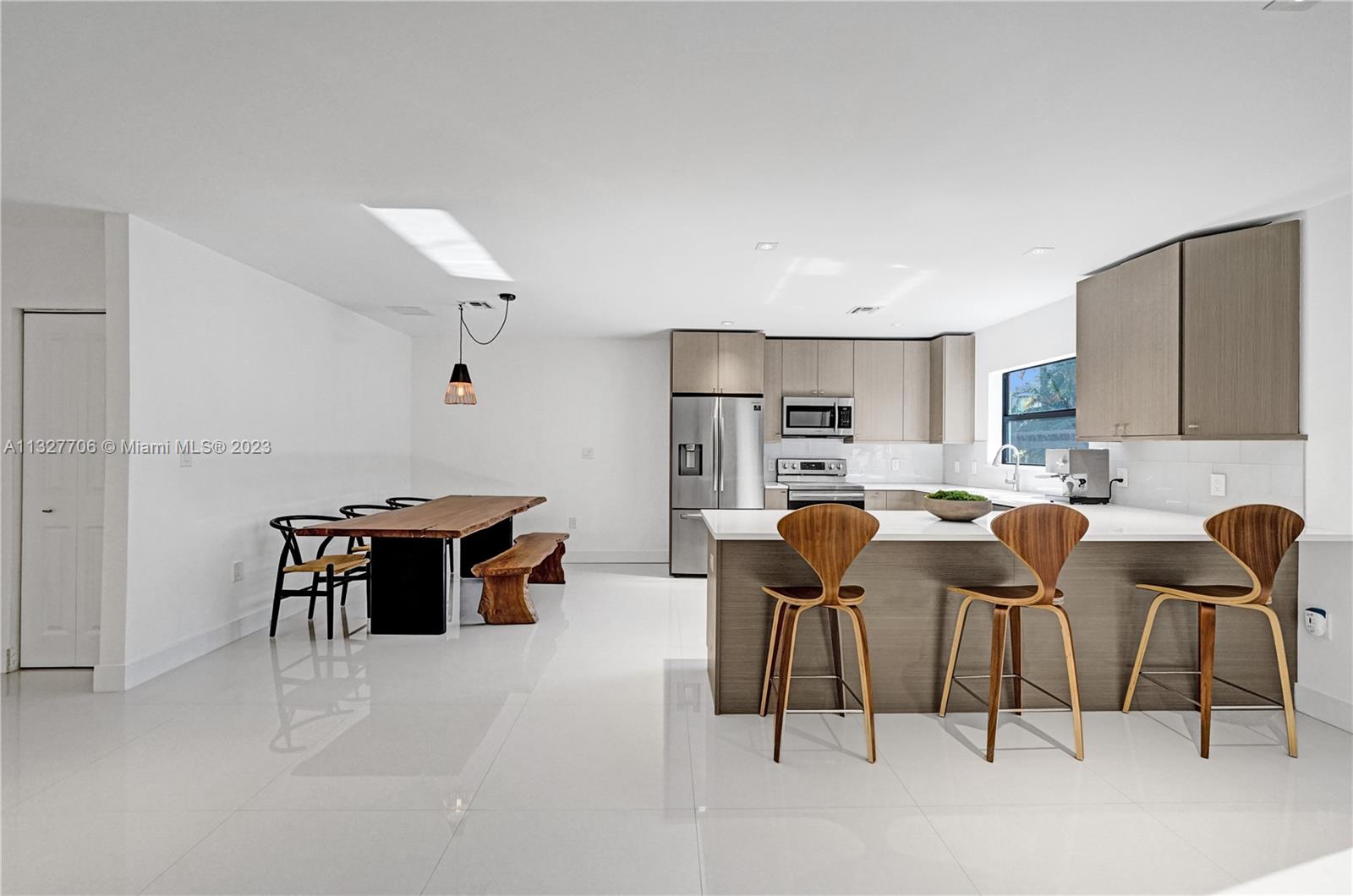 804 29th St, Fort Lauderdale, FL, 33315 United States, 3 Bedrooms Bedrooms, ,2 BathroomsBathrooms,Residential,For Sale,29th St,A11327706