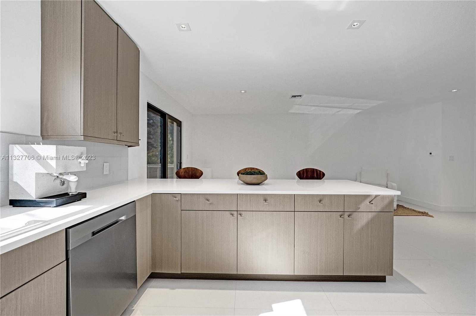 804 29th St, Fort Lauderdale, FL, 33315 United States, 3 Bedrooms Bedrooms, ,2 BathroomsBathrooms,Residential,For Sale,29th St,A11327706