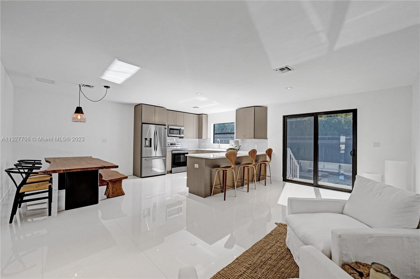 804 29th St, Fort Lauderdale, FL, 33315 United States, 3 Bedrooms Bedrooms, ,2 BathroomsBathrooms,Residential,For Sale,29th St,A11327706