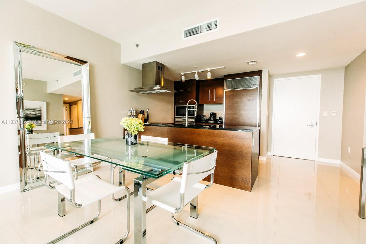 485 Brickell Ave 4507, Miami, Florida 33131, 1 Bedroom Bedrooms, ,1 BathroomBathrooms,Residential,For Sale,485 Brickell Ave 4507,A11337182