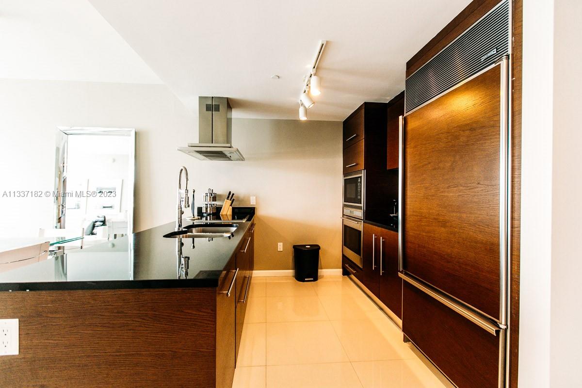 485 Brickell Ave 4507, Miami, Florida 33131, 1 Bedroom Bedrooms, ,1 BathroomBathrooms,Residential,For Sale,485 Brickell Ave 4507,A11337182