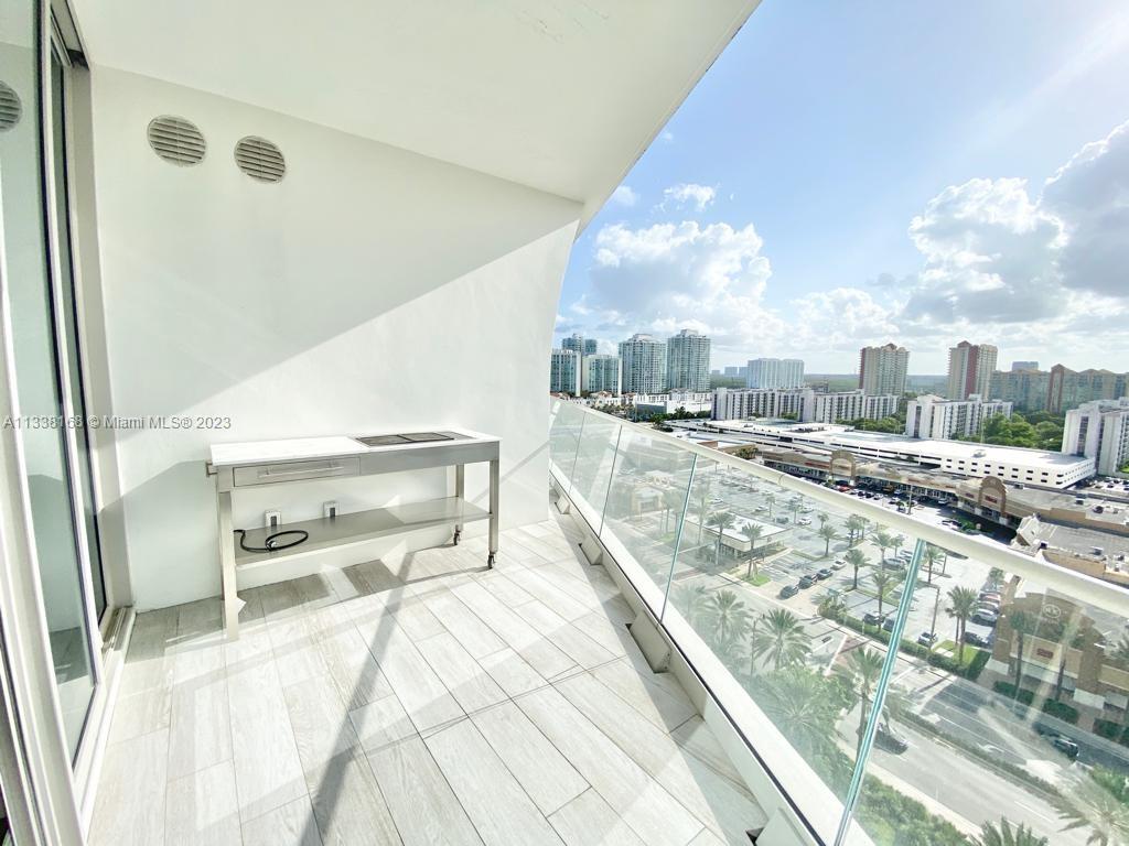 16901 Collins Ave, Sunny Isles Beach, FL, 33160 United States, 4 Bedrooms Bedrooms, ,5 BathroomsBathrooms,Residential,For Sale,Collins Ave,A11338168